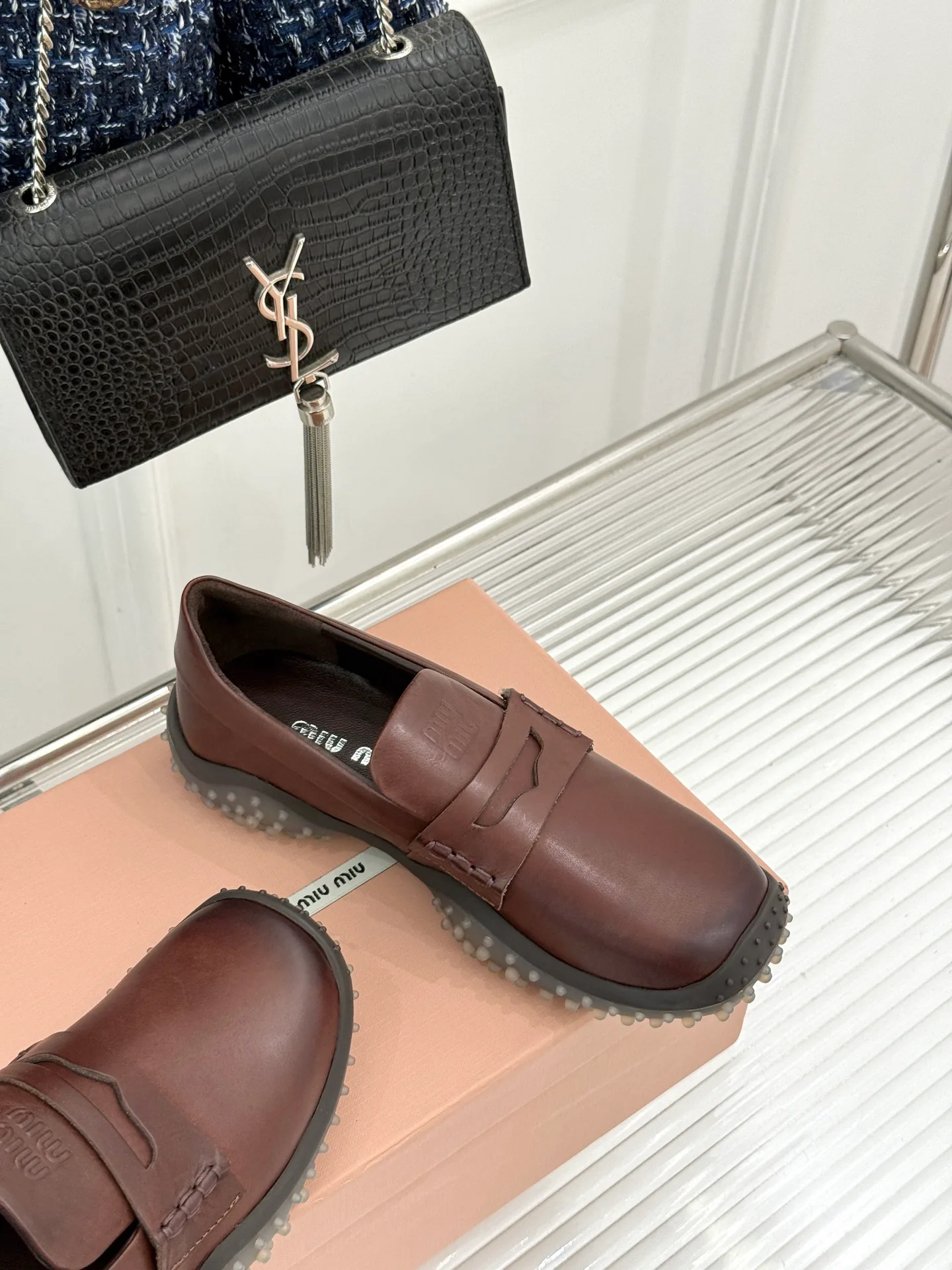 Women's Loafers And Moccasins MIU MIU 17646505