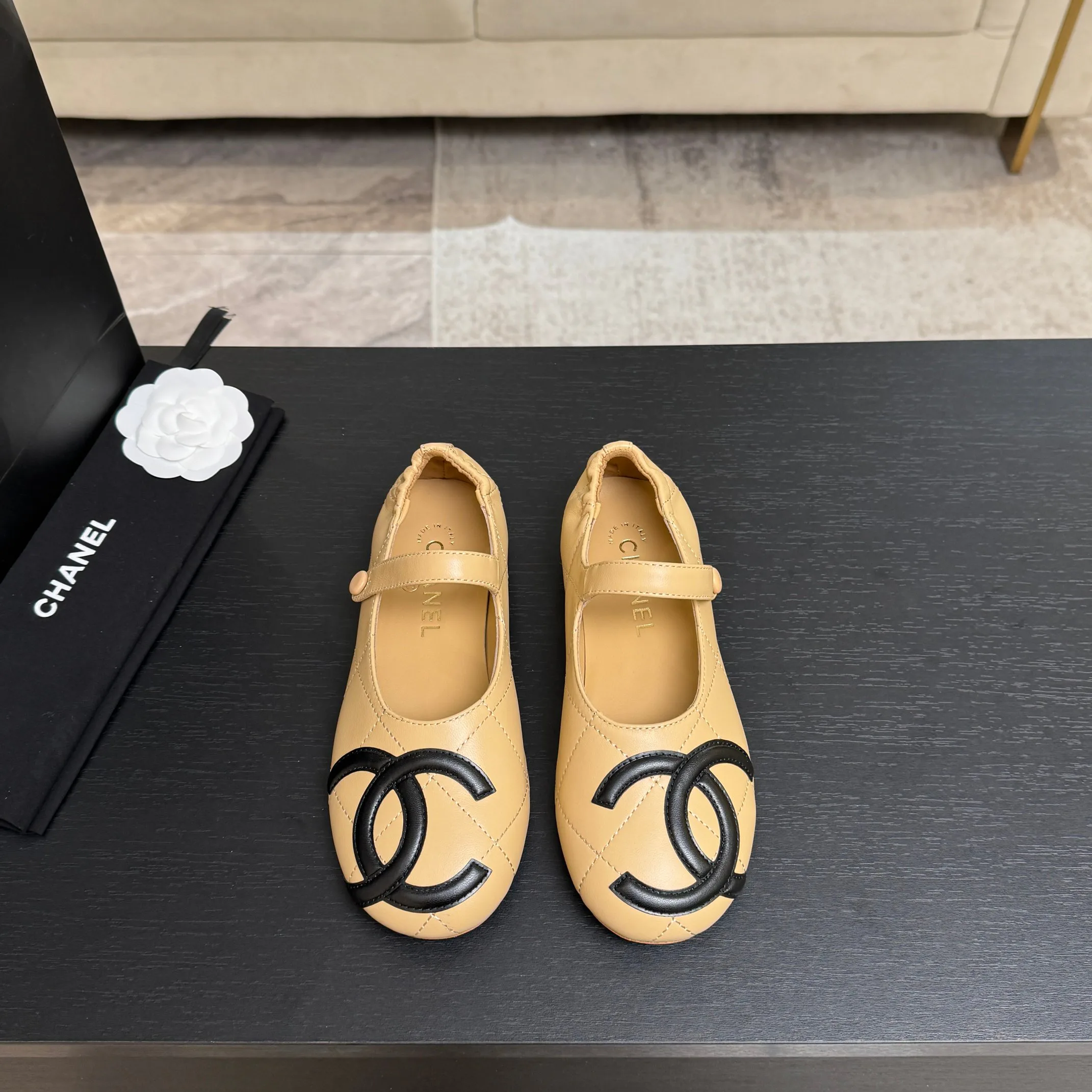 Women's Ballet Flats CHANEL 17946241