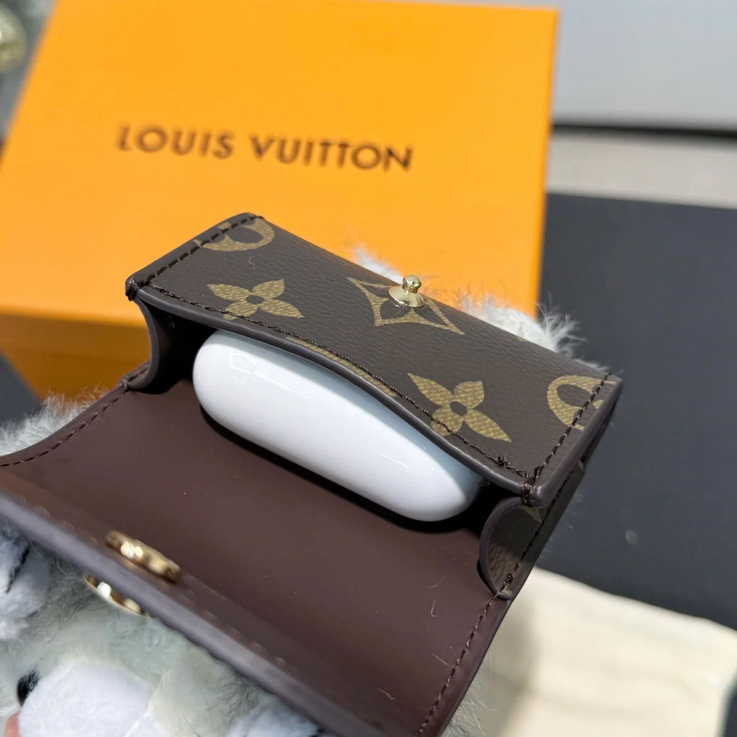 Key Cases LOUIS VUITTON 17886408