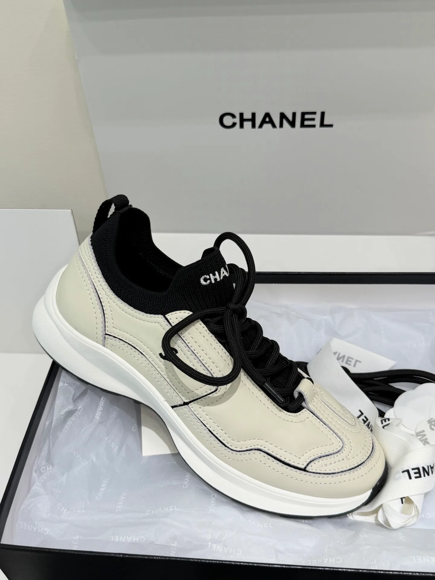 Women's Sneakers CHANEL 17464740