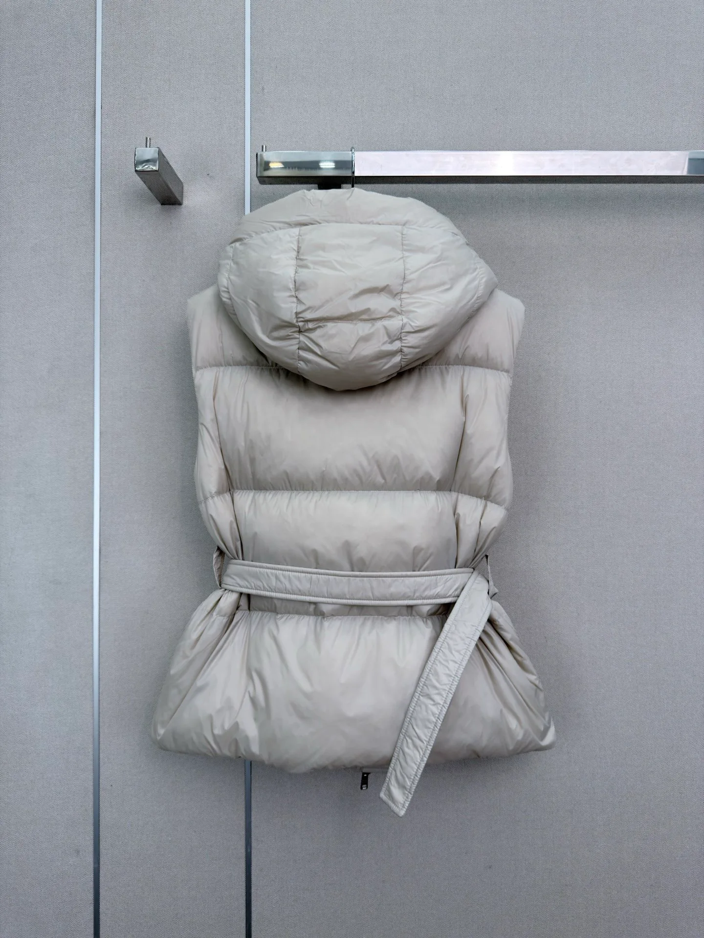 Women's Jackets And Down Jackets PRADA 18127502
