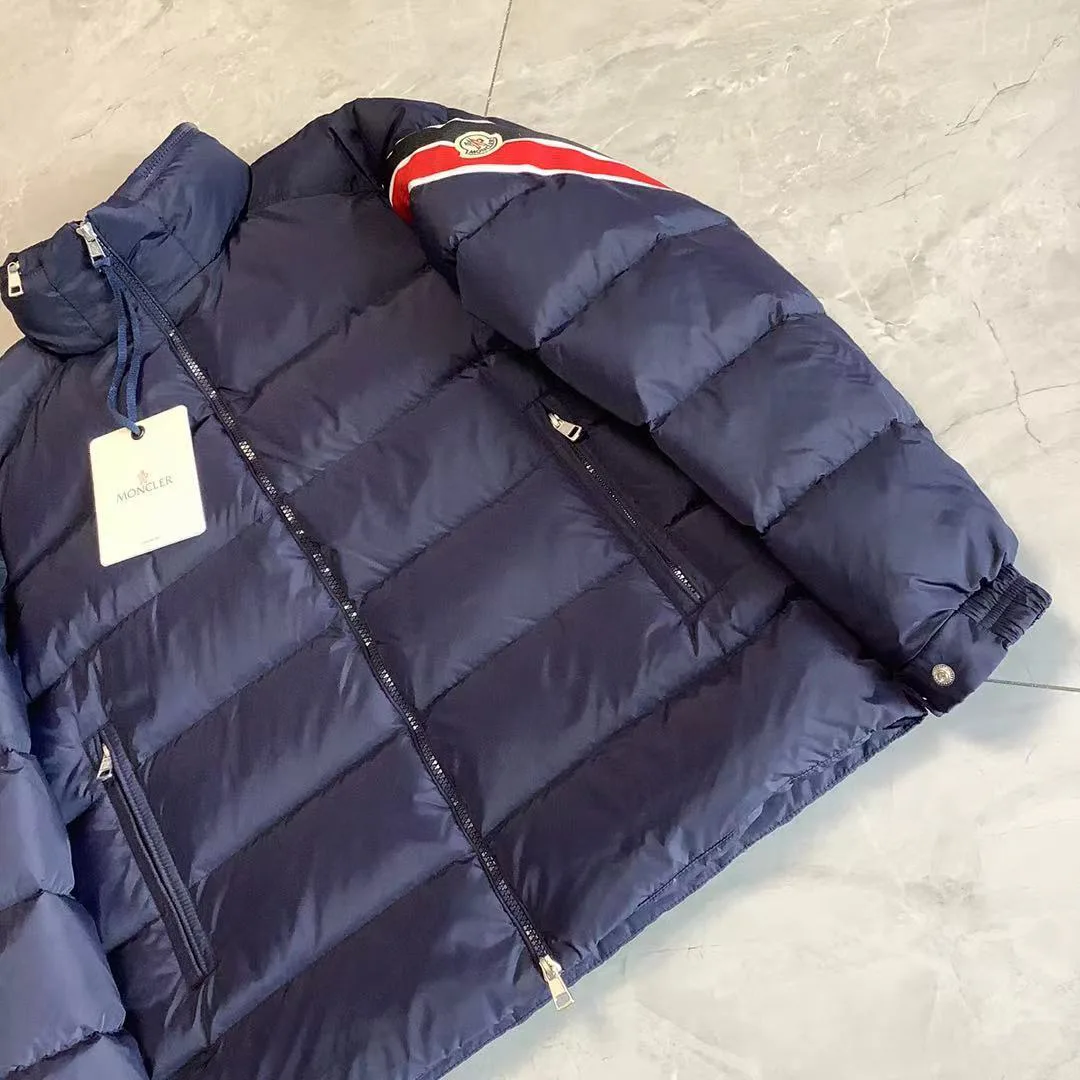 Men's Jackets And Down Jackets MONCLER 18111487