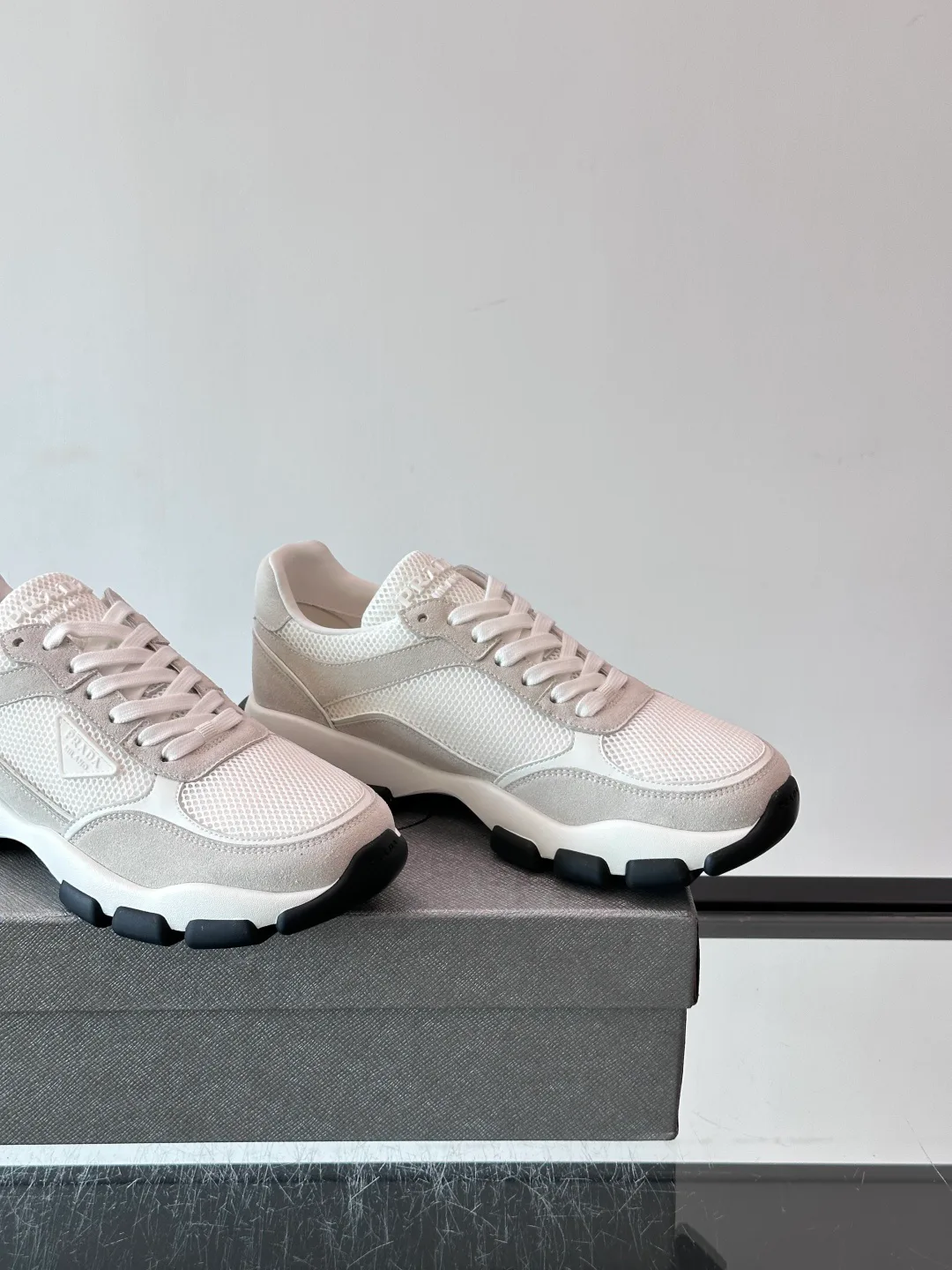 Women's Sneakers PRADA 18449472