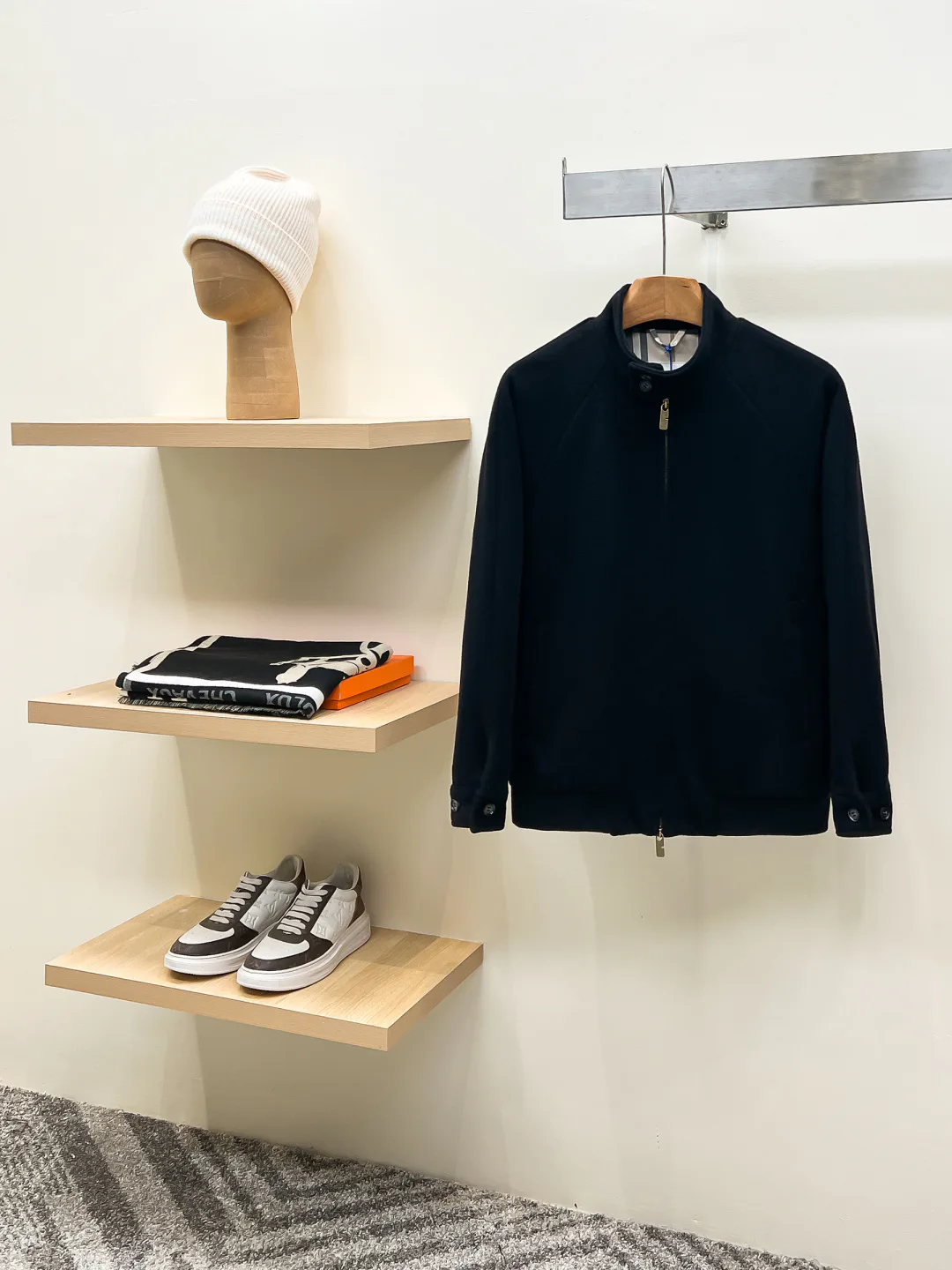 Men's Jackets And Down Jackets BURBERRY 18499086