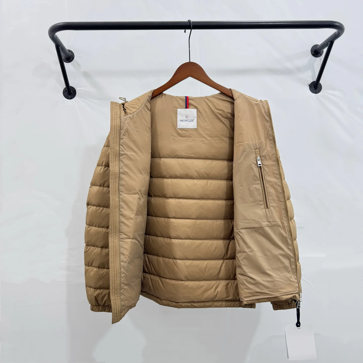 Men's Jackets And Down Jackets MONCLER 18335609