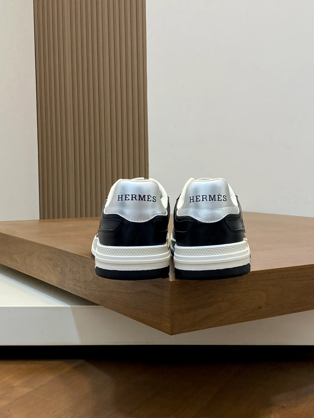Men's Sneakers HERMES 18449144