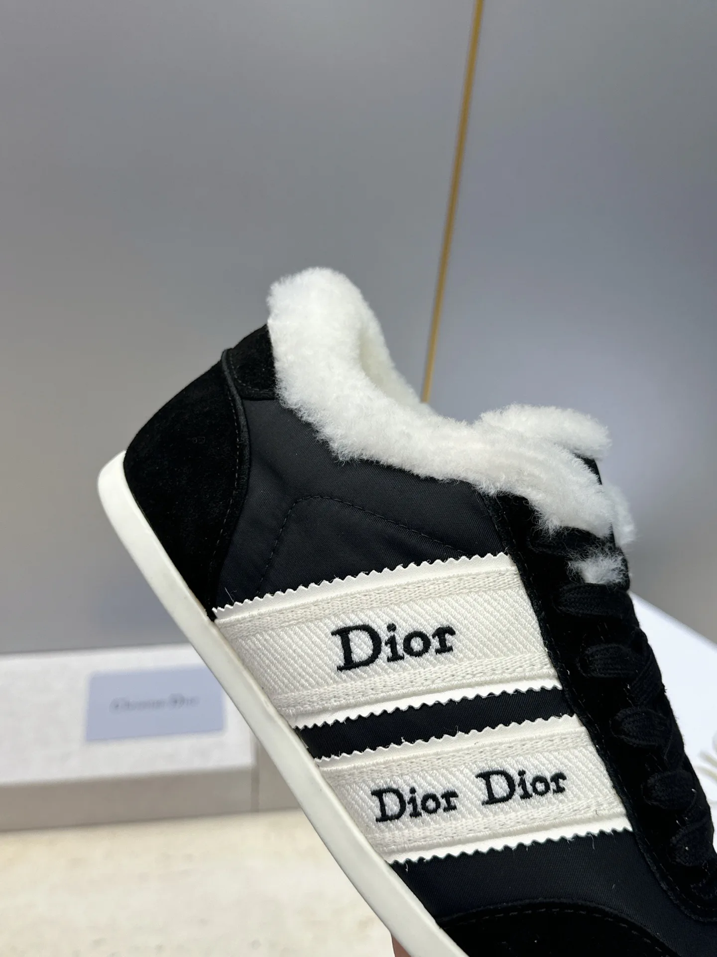 Women's Sneakers CHRISTIAN DIOR 18247835