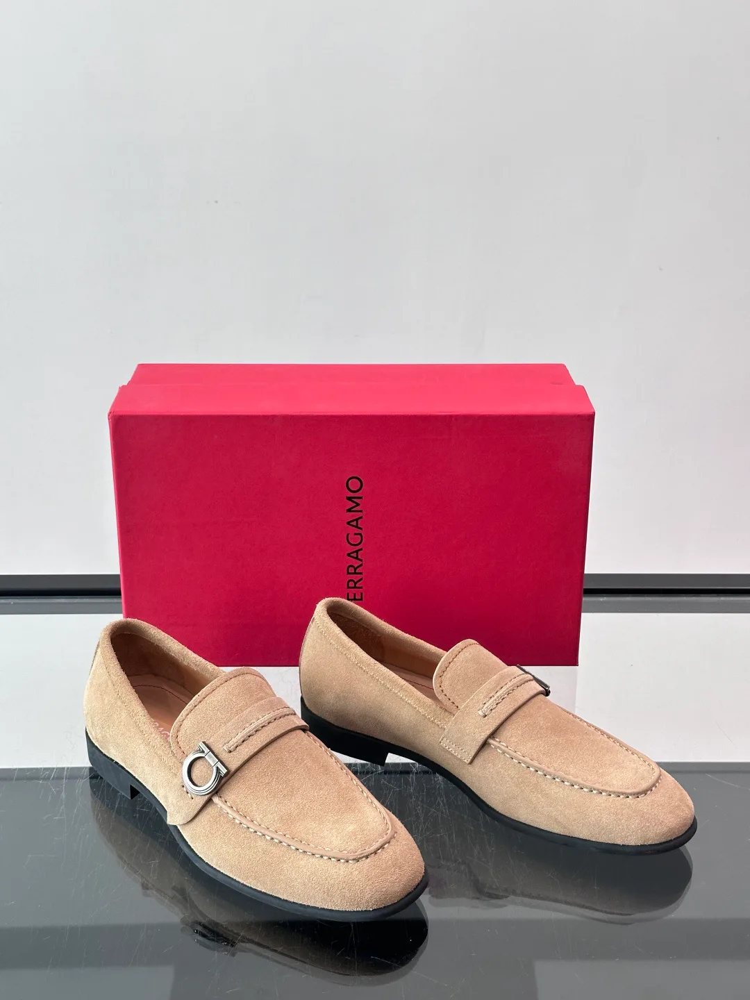 Men's Loafers And Dress Shoes SALVATORE FERRAGAMO 18079451