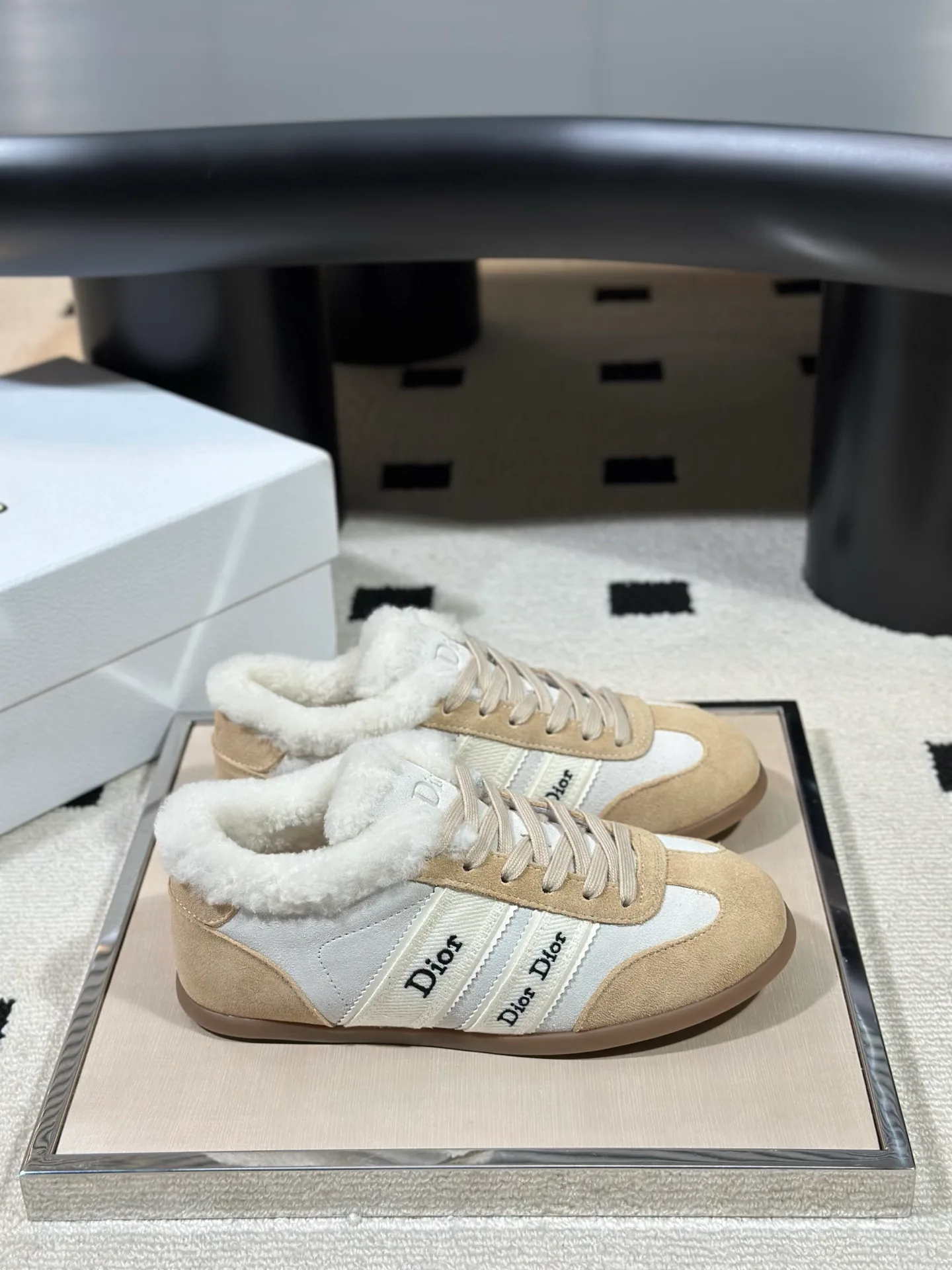 Women's Sneakers CHRISTIAN DIOR 18366775