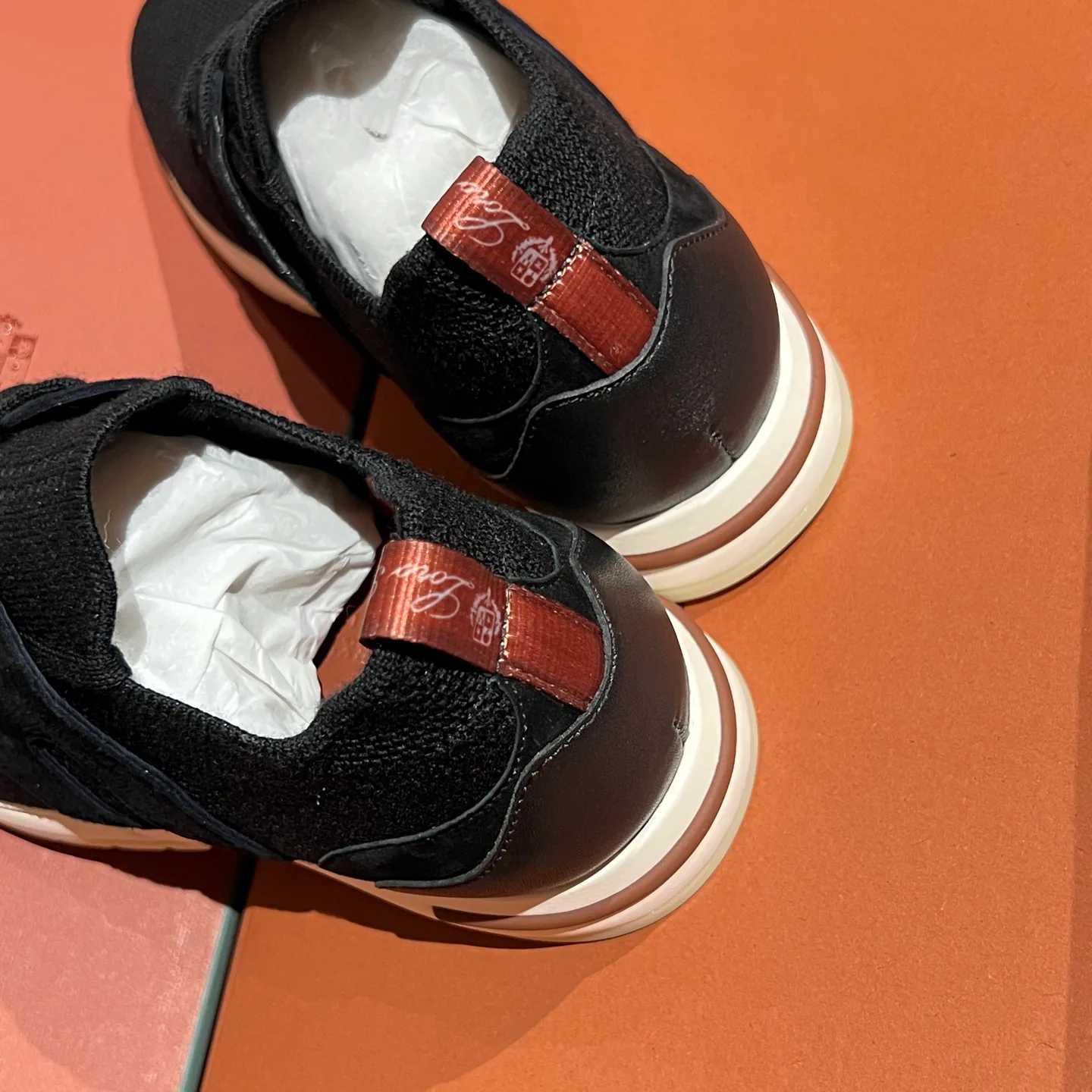Women's Sneakers LORO PIANA 18194144
