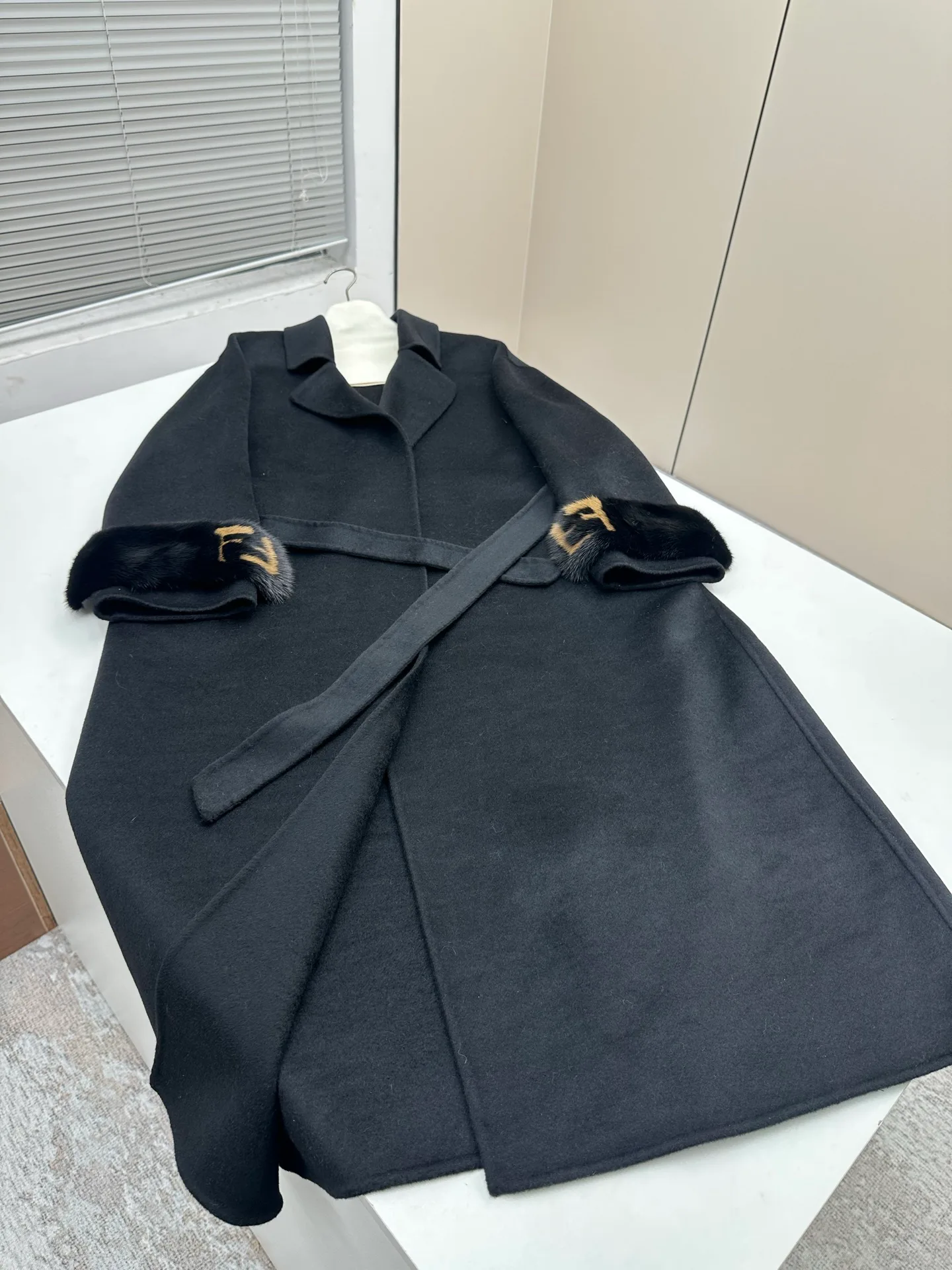 Women's Coats FENDI 18338624
