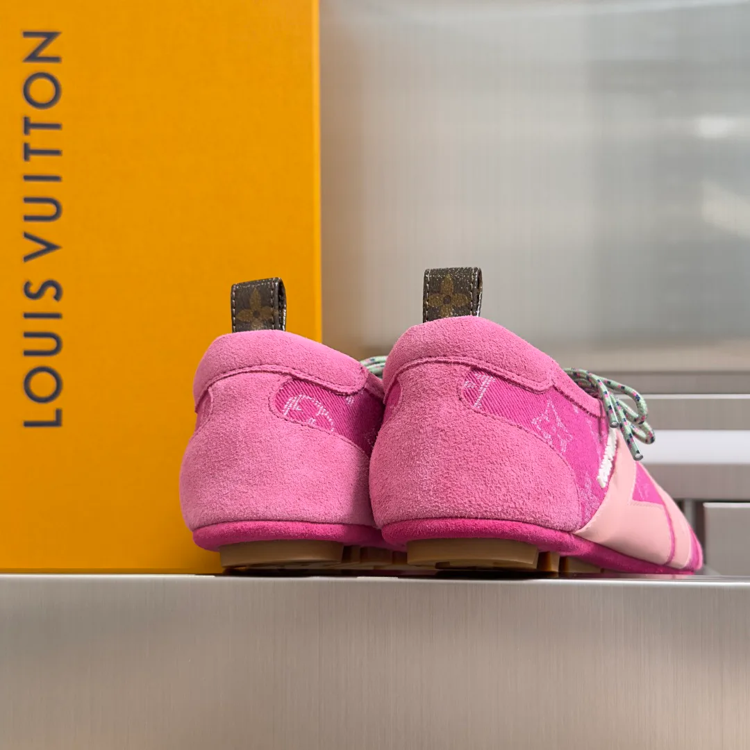 Women's Sneakers LOUIS VUITTON 17780707