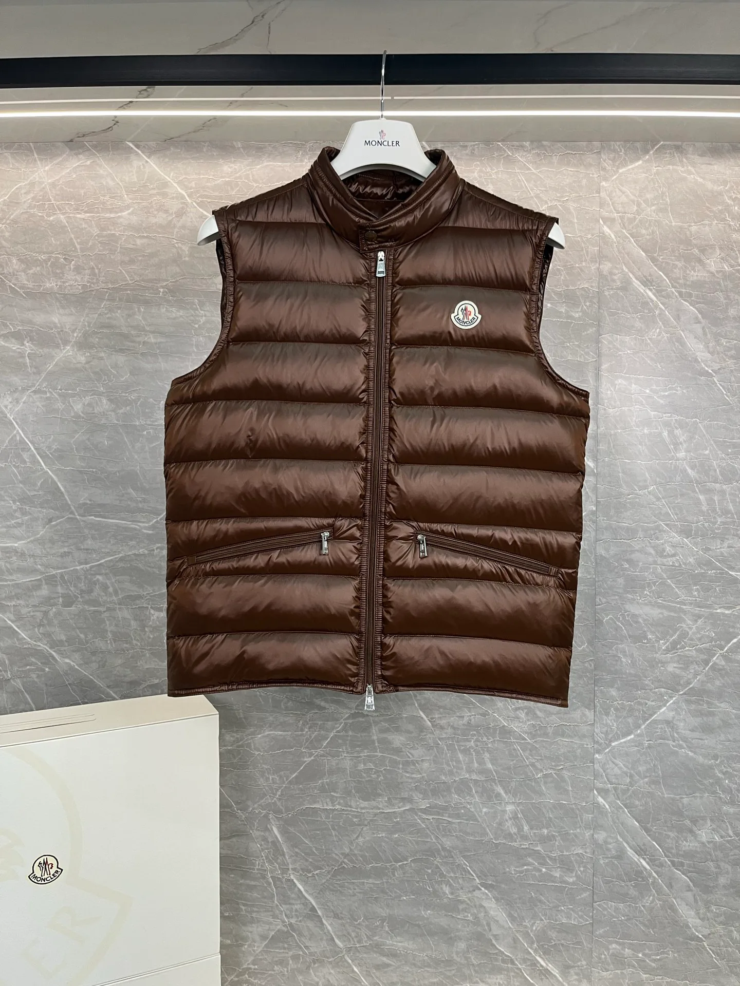 Women's Vests MONCLER 18199691