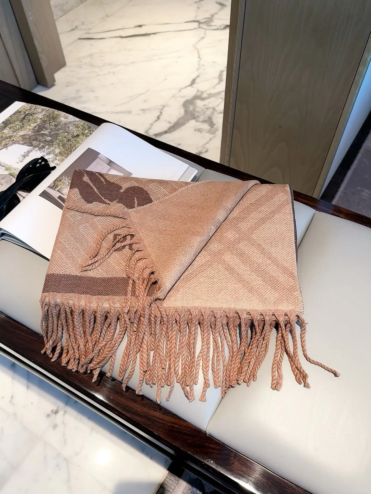 Scarves BURBERRY 18003025