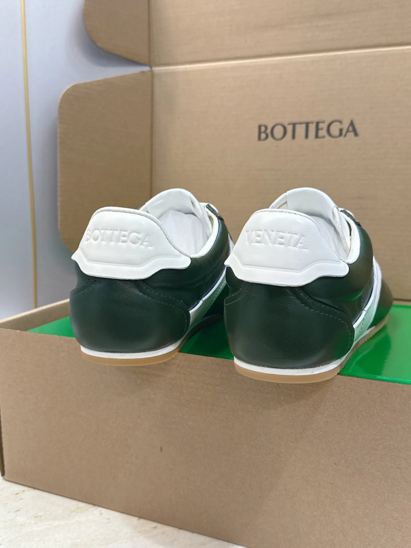 Women's Sneakers BOTTEGA VENETA 17861782