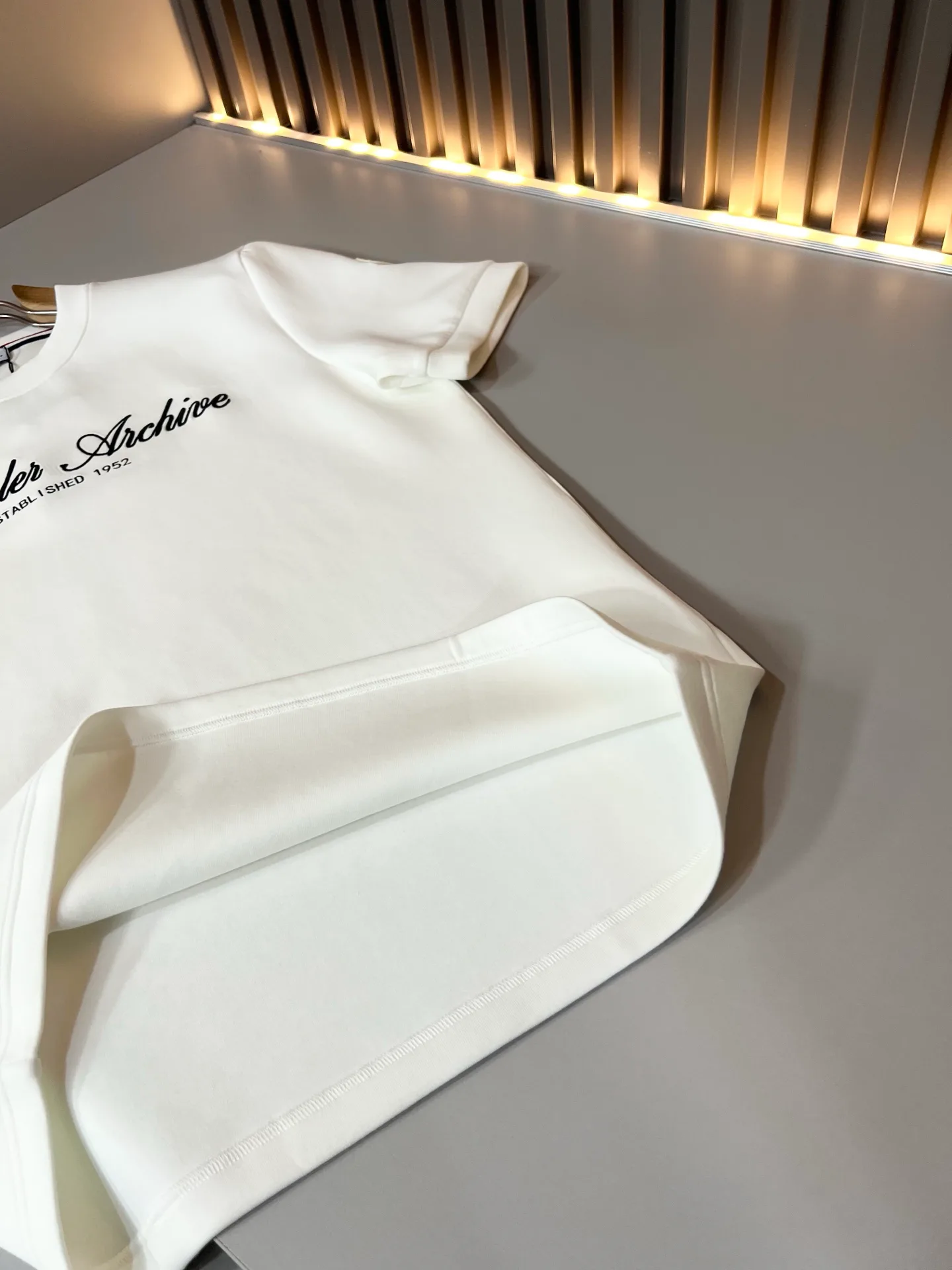 Men's T-Shirts MONCLER 18081256