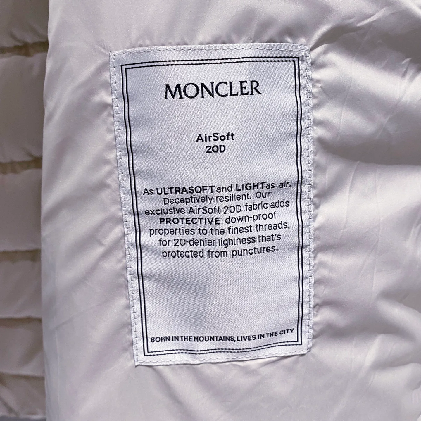 Куртки И Пуховики Мужские Moncler 18572366