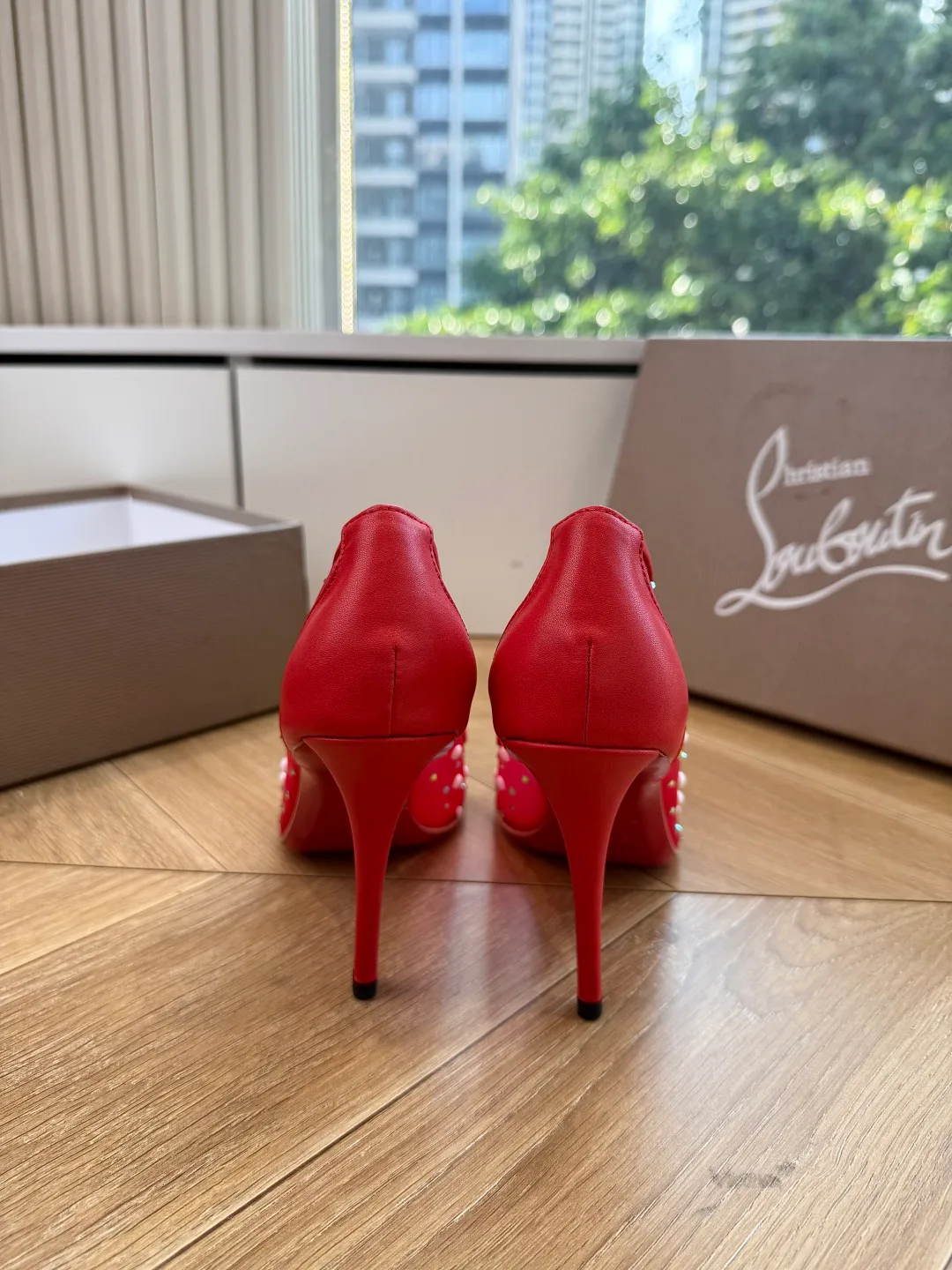 Women's Heels CHRISTIAN LOUBOUTIN 17480776