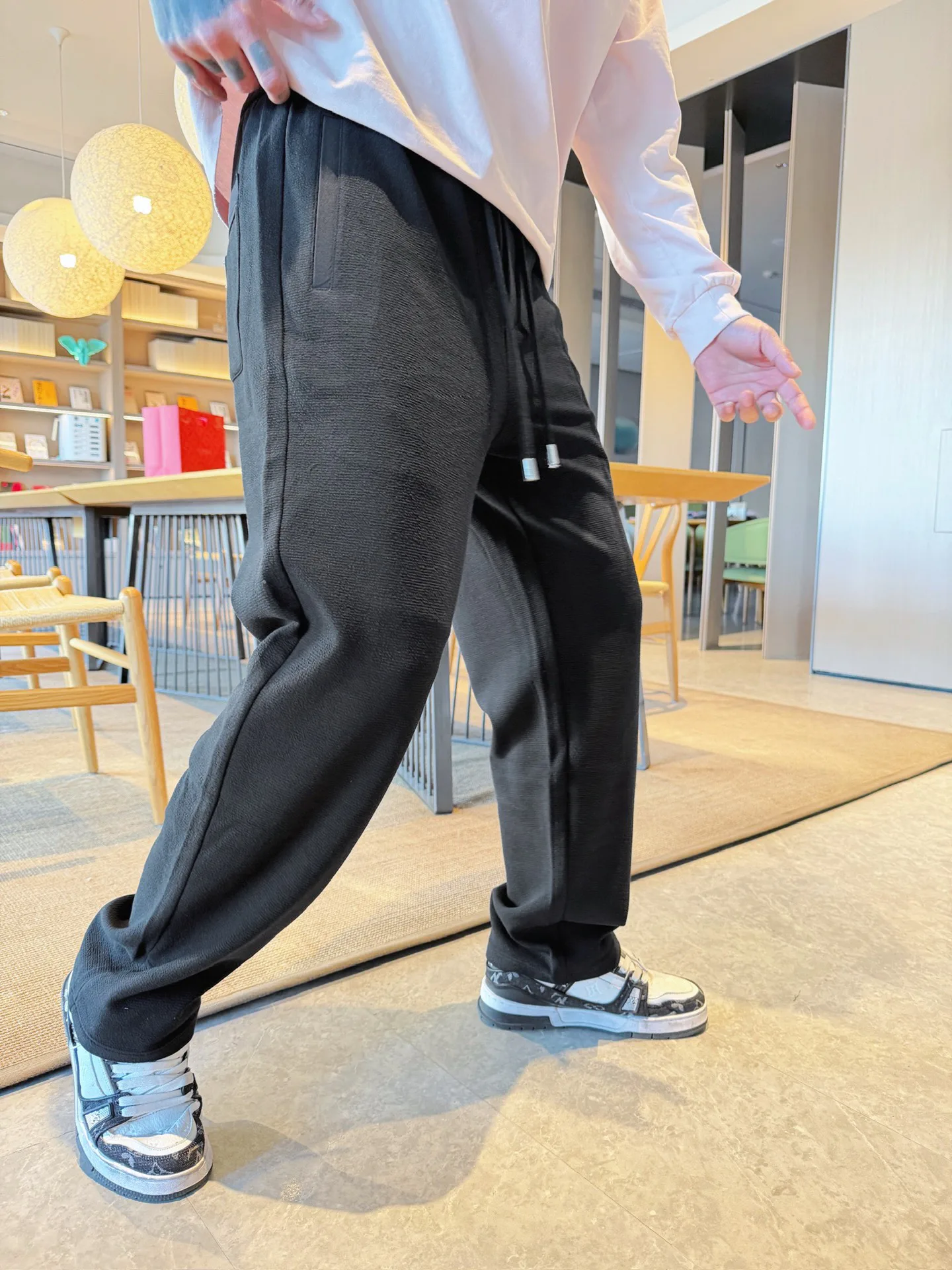 Men's Trousers PRADA 18345709