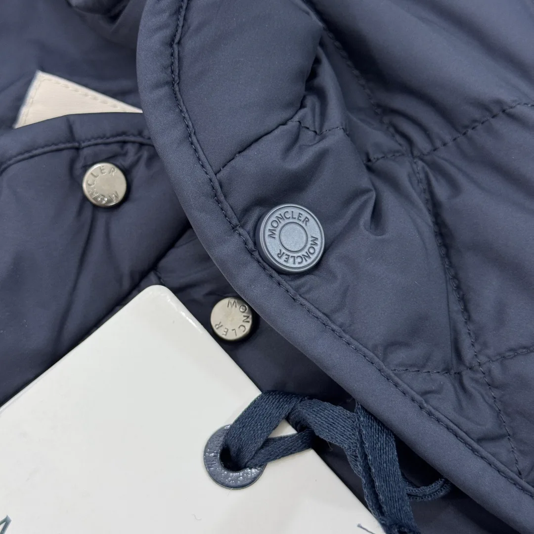 Men's Vests MONCLER 18001994