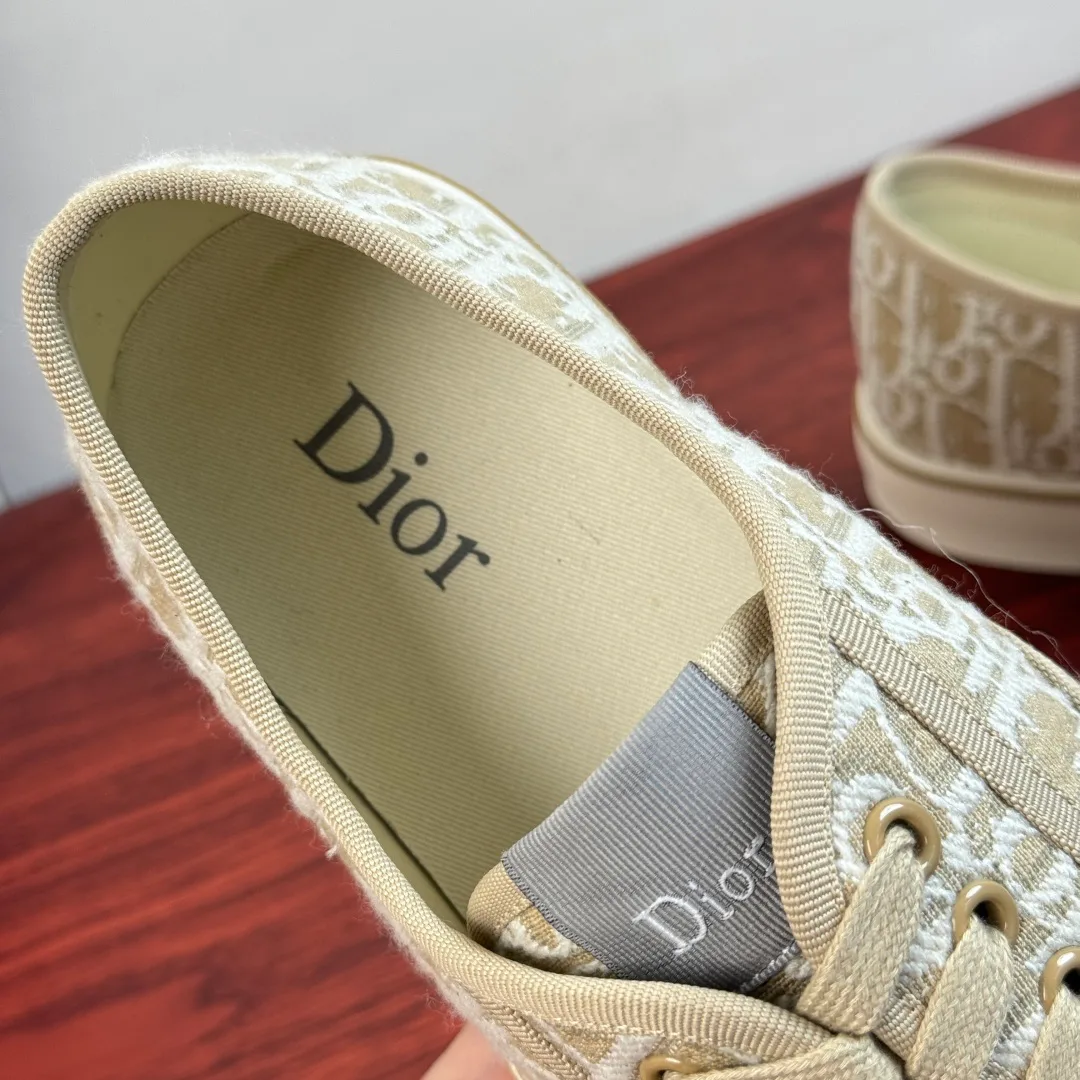 Men's Sneakers CHRISTIAN DIOR 18100587