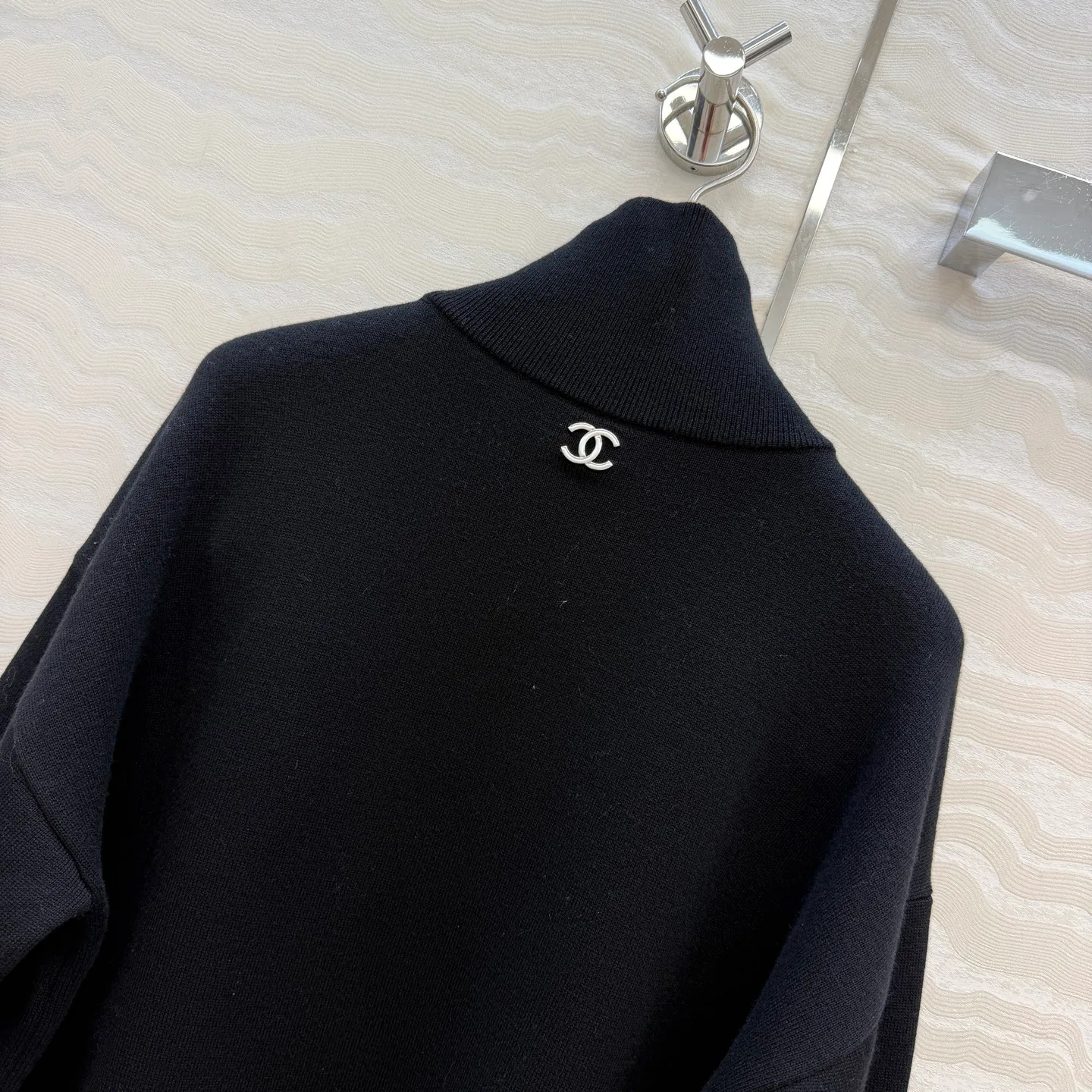 Women's Jumpers And Sweaters CHANEL 18138697