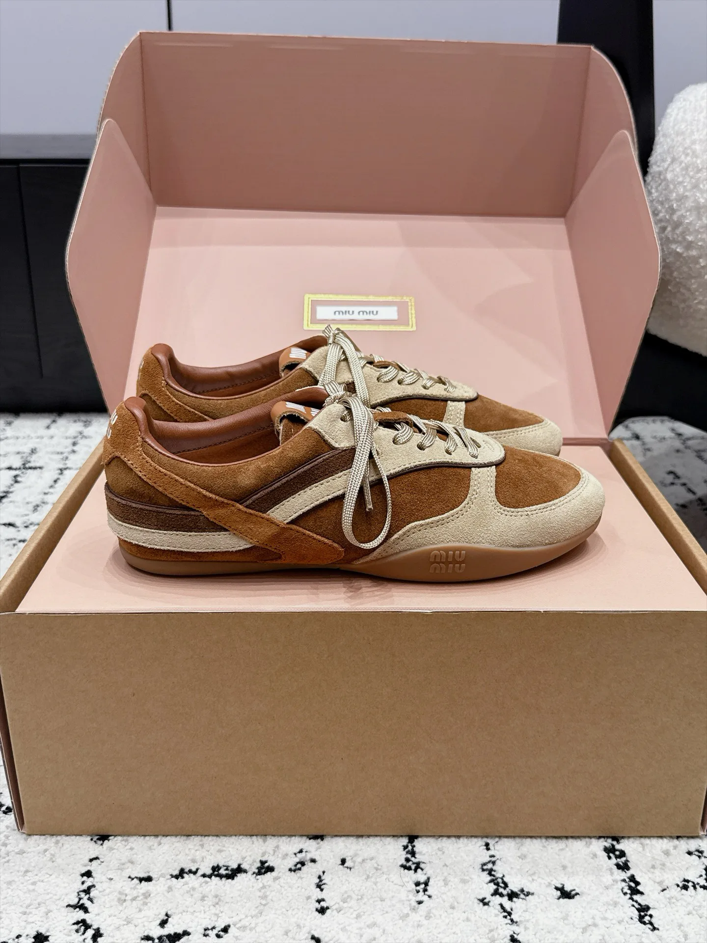 Women's Sneakers MIU MIU 18133258