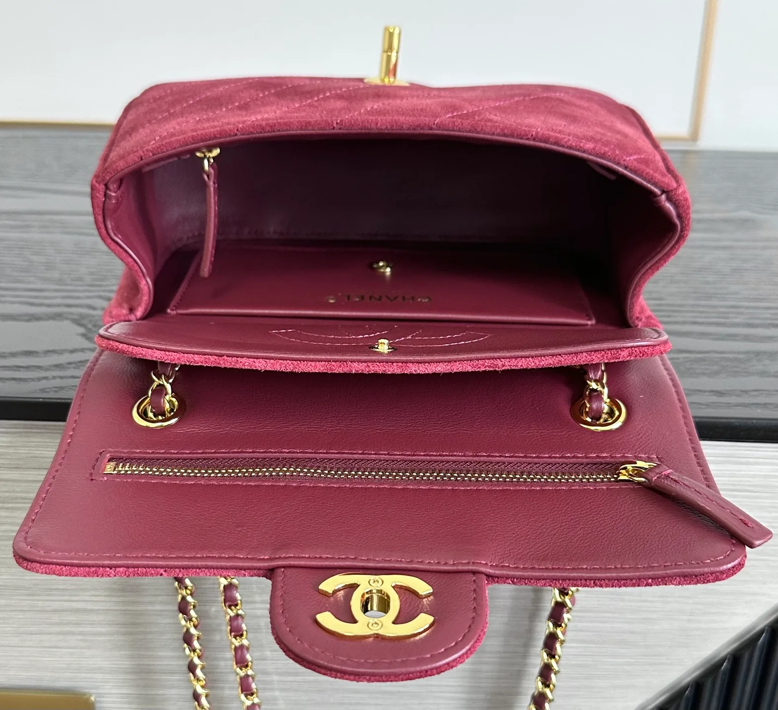 Классические Сумки Женские Chanel 18588906