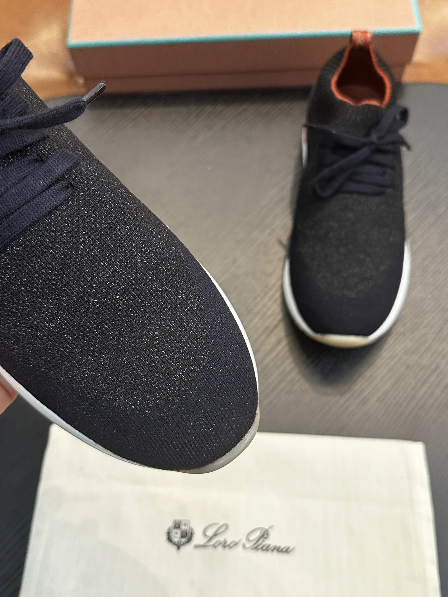 Men's Sneakers LORO PIANA 18380069