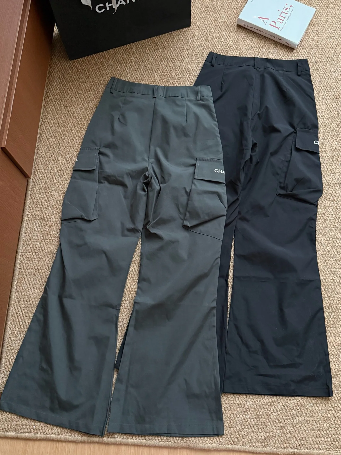 Women's Trousers CHANEL 18324993