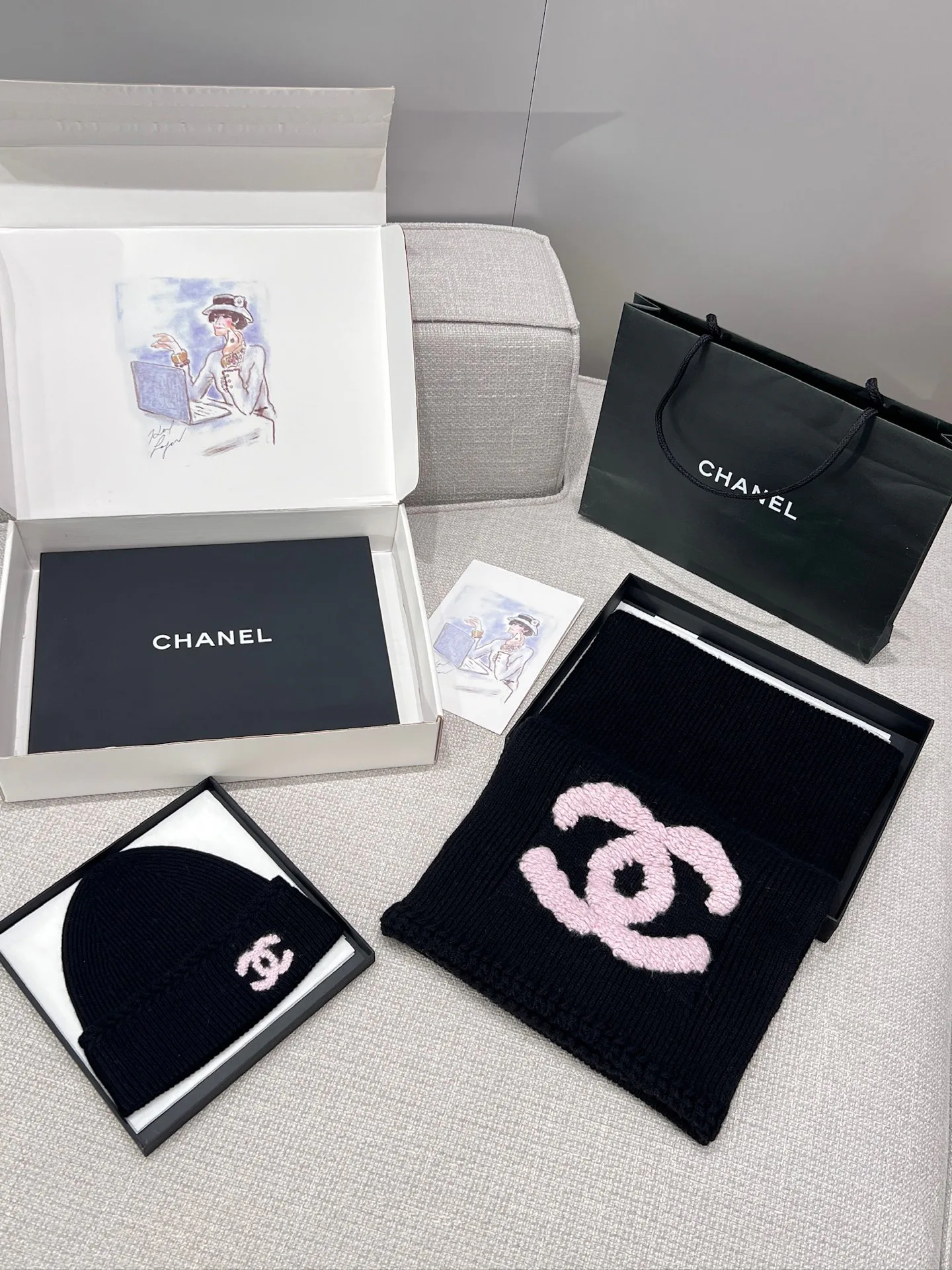 Scarves CHANEL 17913683