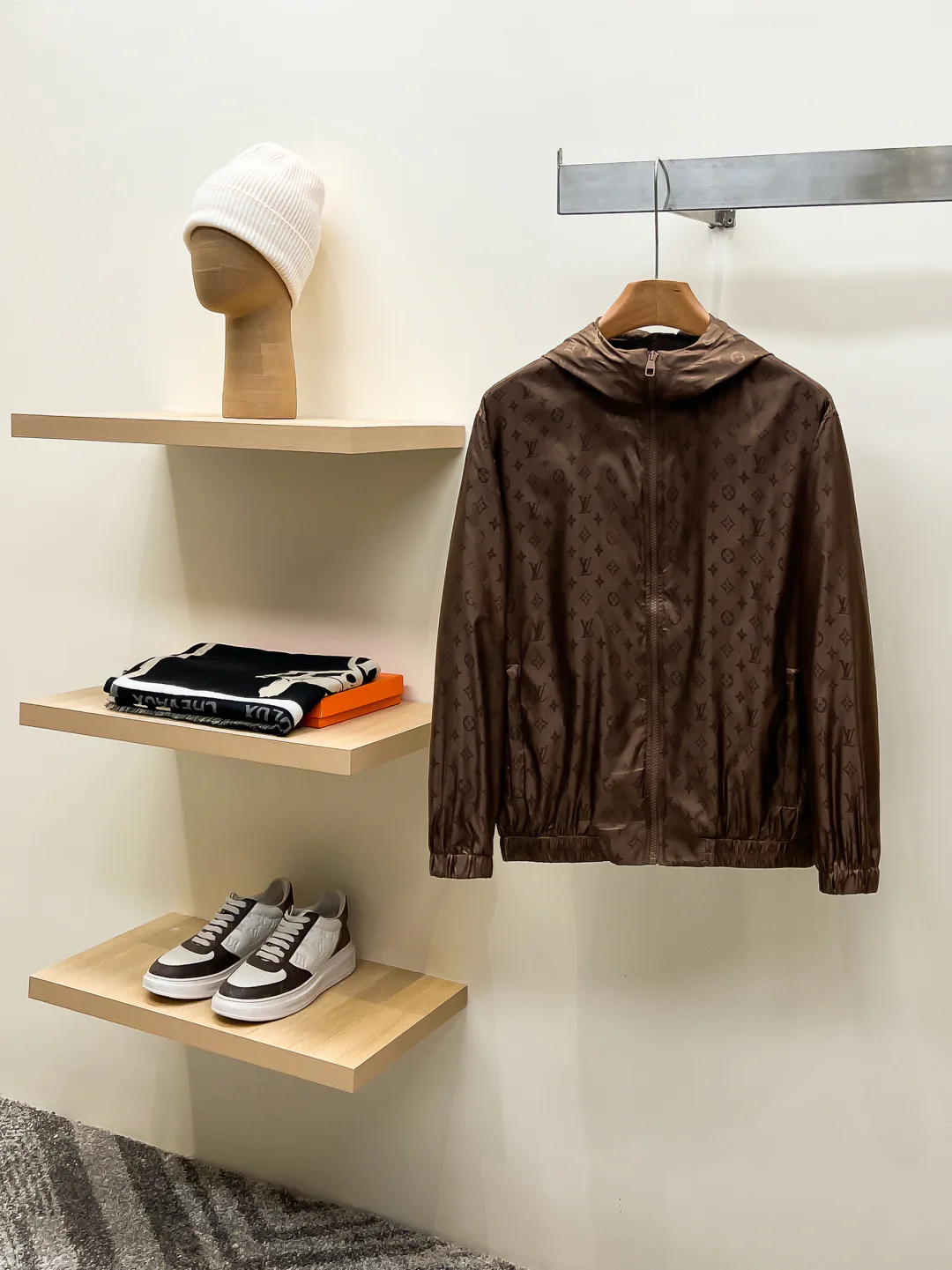 Men's Jackets And Down Jackets LOUIS VUITTON 18499128