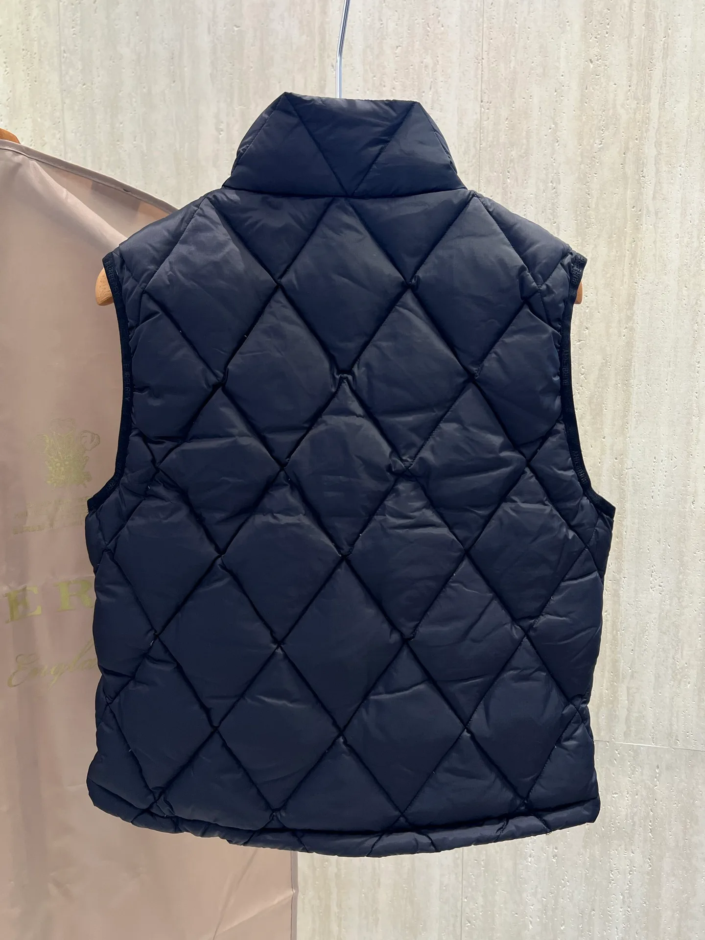 Men's Vests BURBERRY 18231676