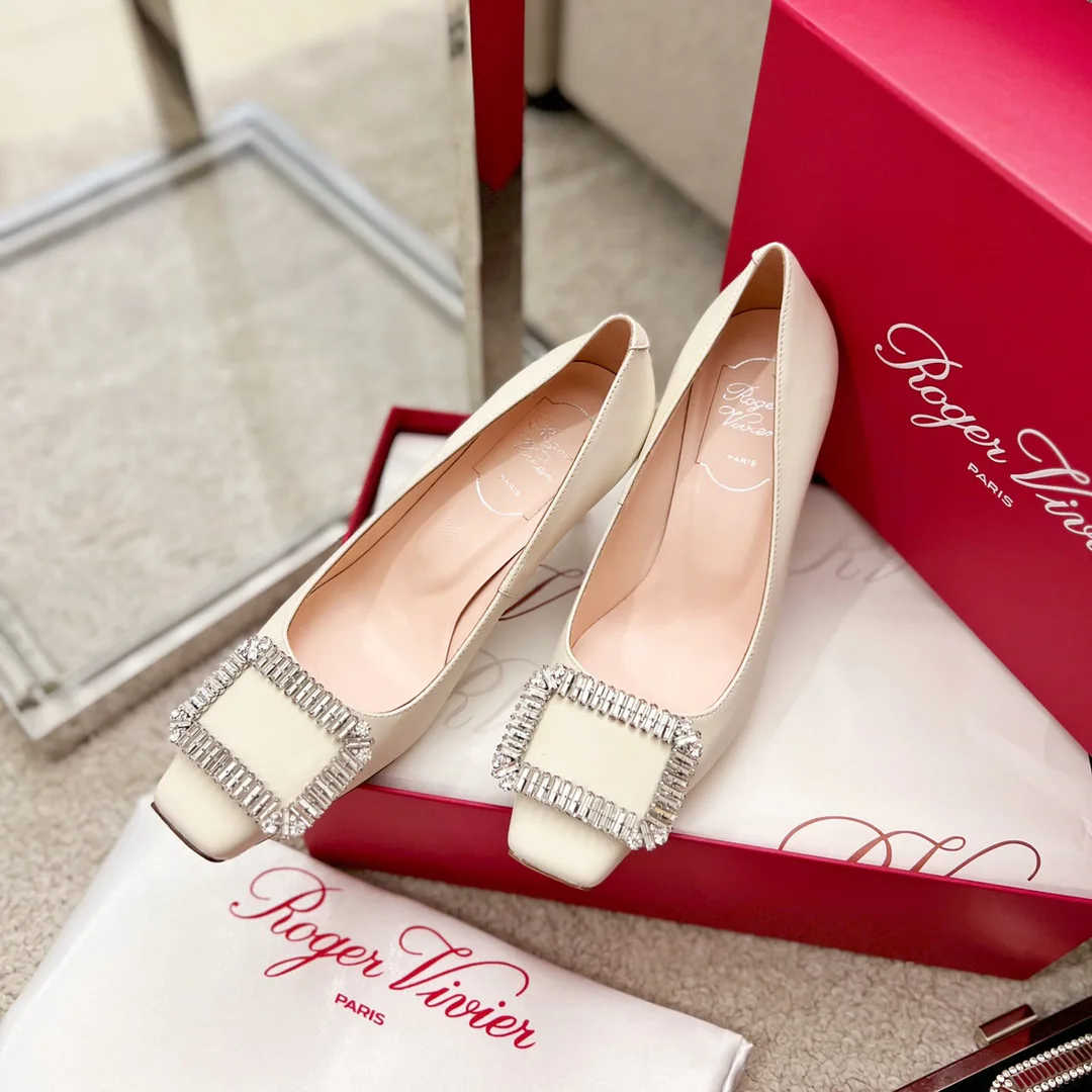 Women's Heels ROGER VIVIER 17550745