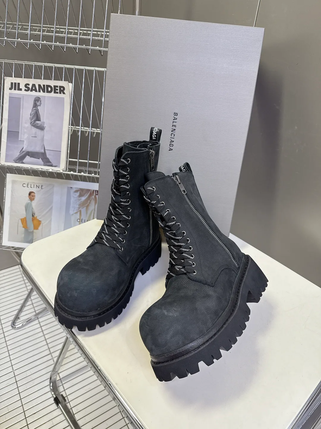 Women's Ankle Boots BALENCIAGA 17449296