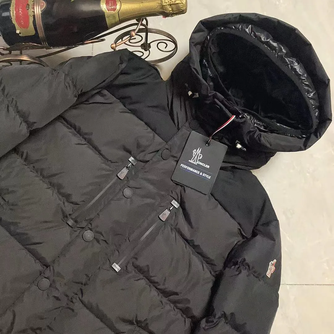 Men's Jackets And Down Jackets MONCLER 18111483