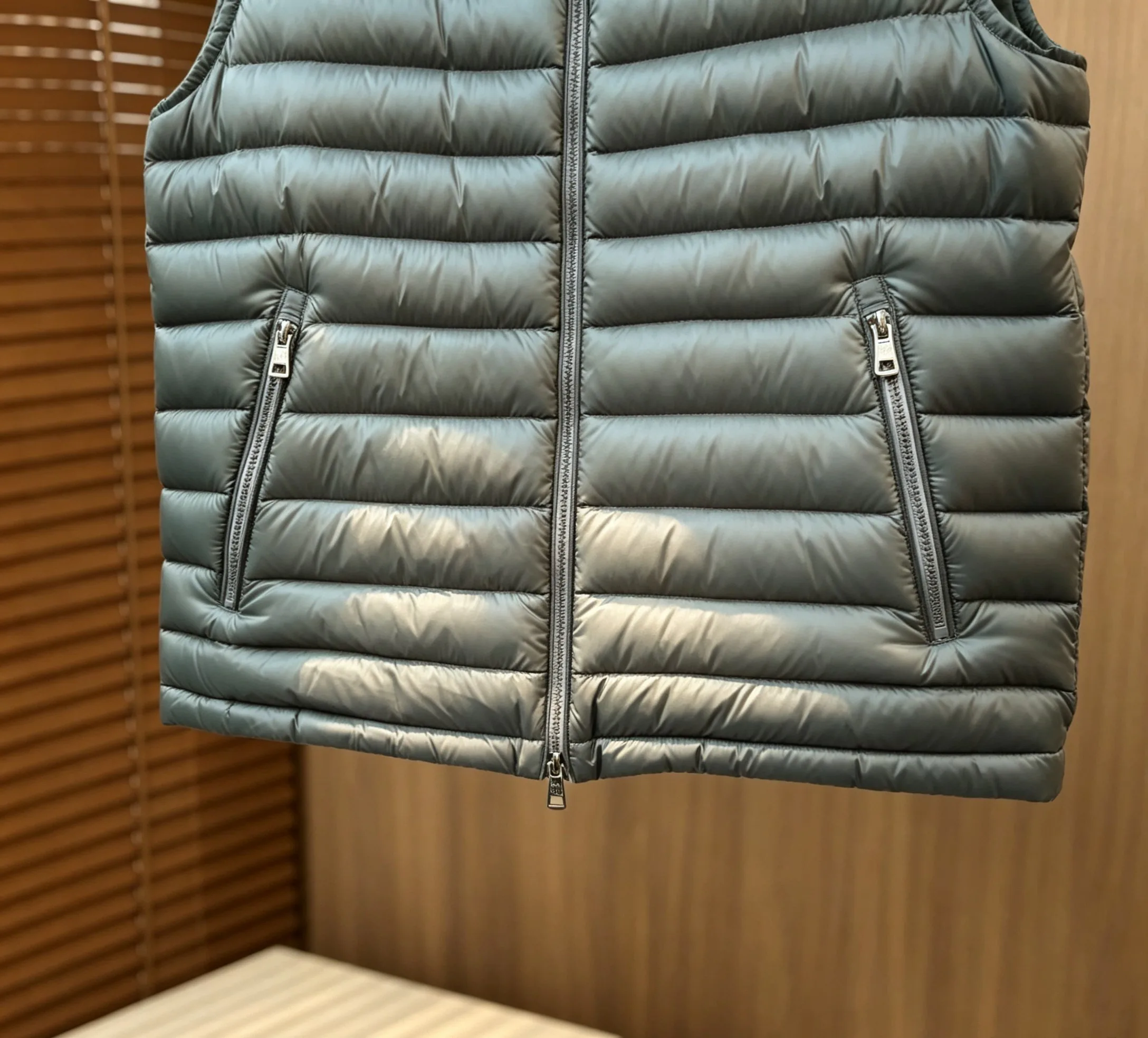 Men's Vests MONCLER 19555527