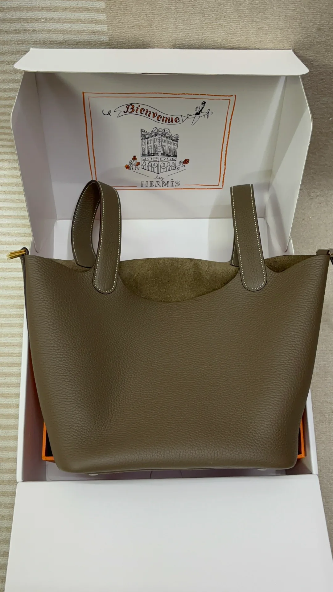 Women's Classic Handbags HERMES 18203134