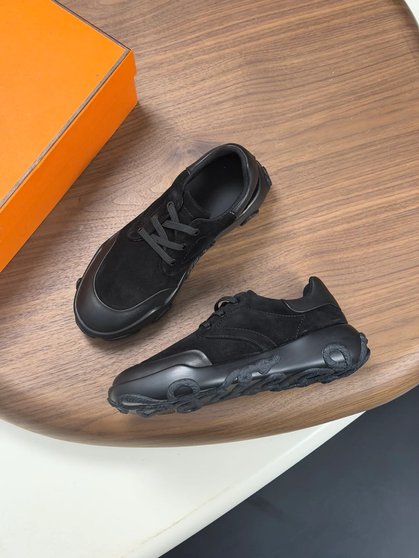 Men's Sneakers HERMES 18116646