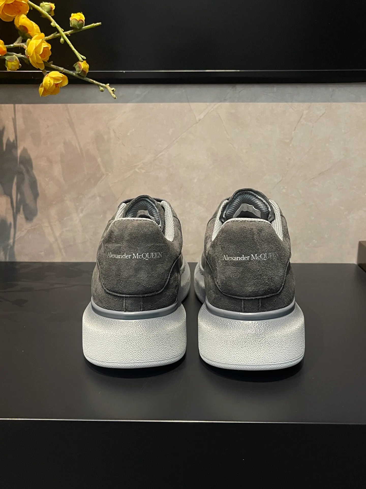 Women's Sneakers ALEXANDER MCQUEEN 17827920