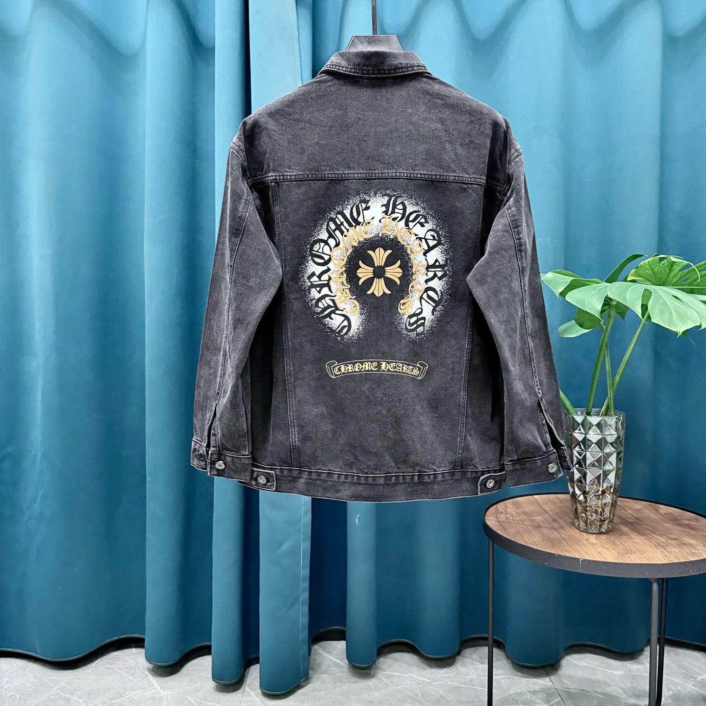 Куртки И Пуховики Женские Chrome Hearts 18597100