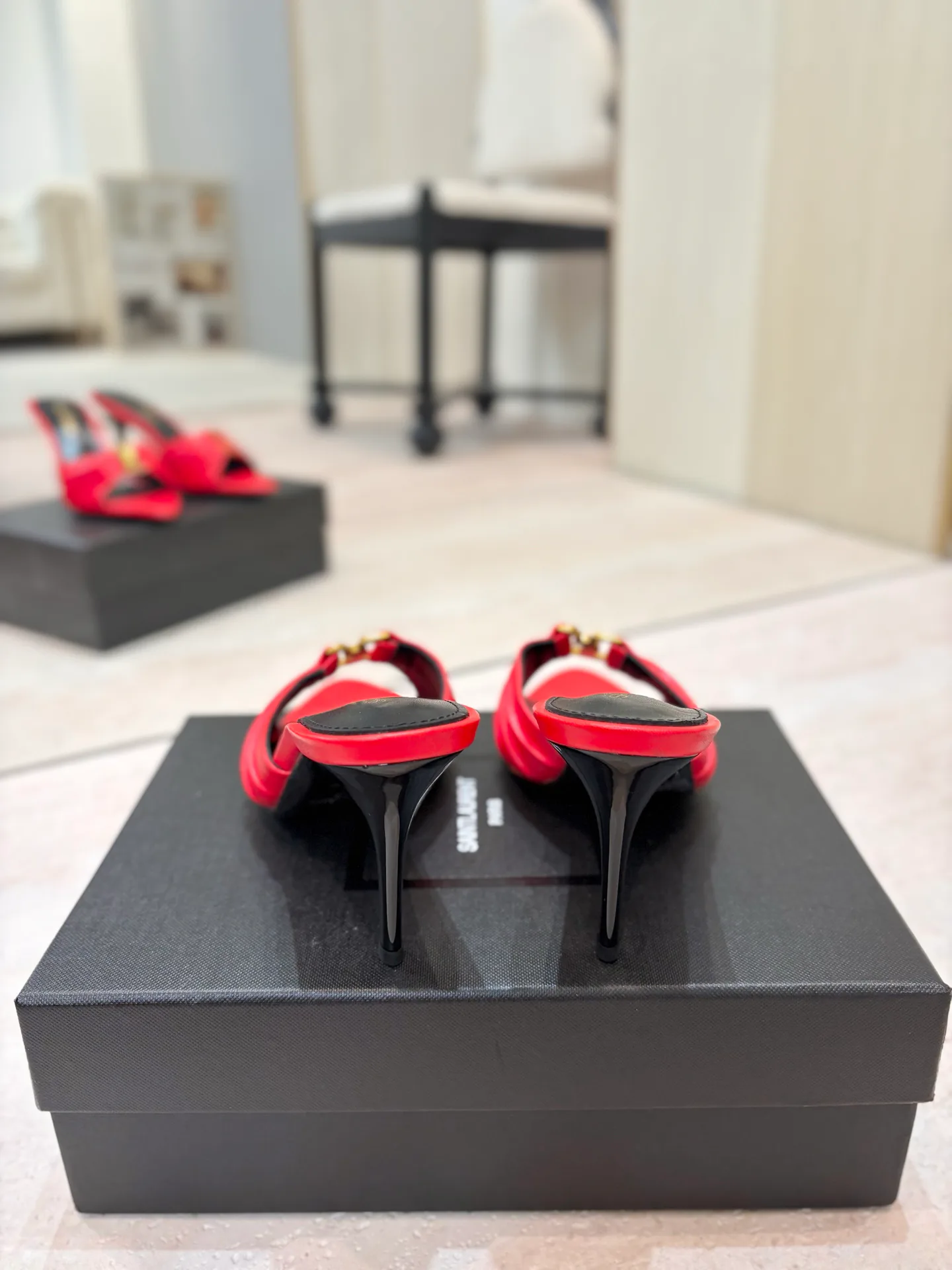 Women's Mules And Clogs SAINT LAURENT 17476062