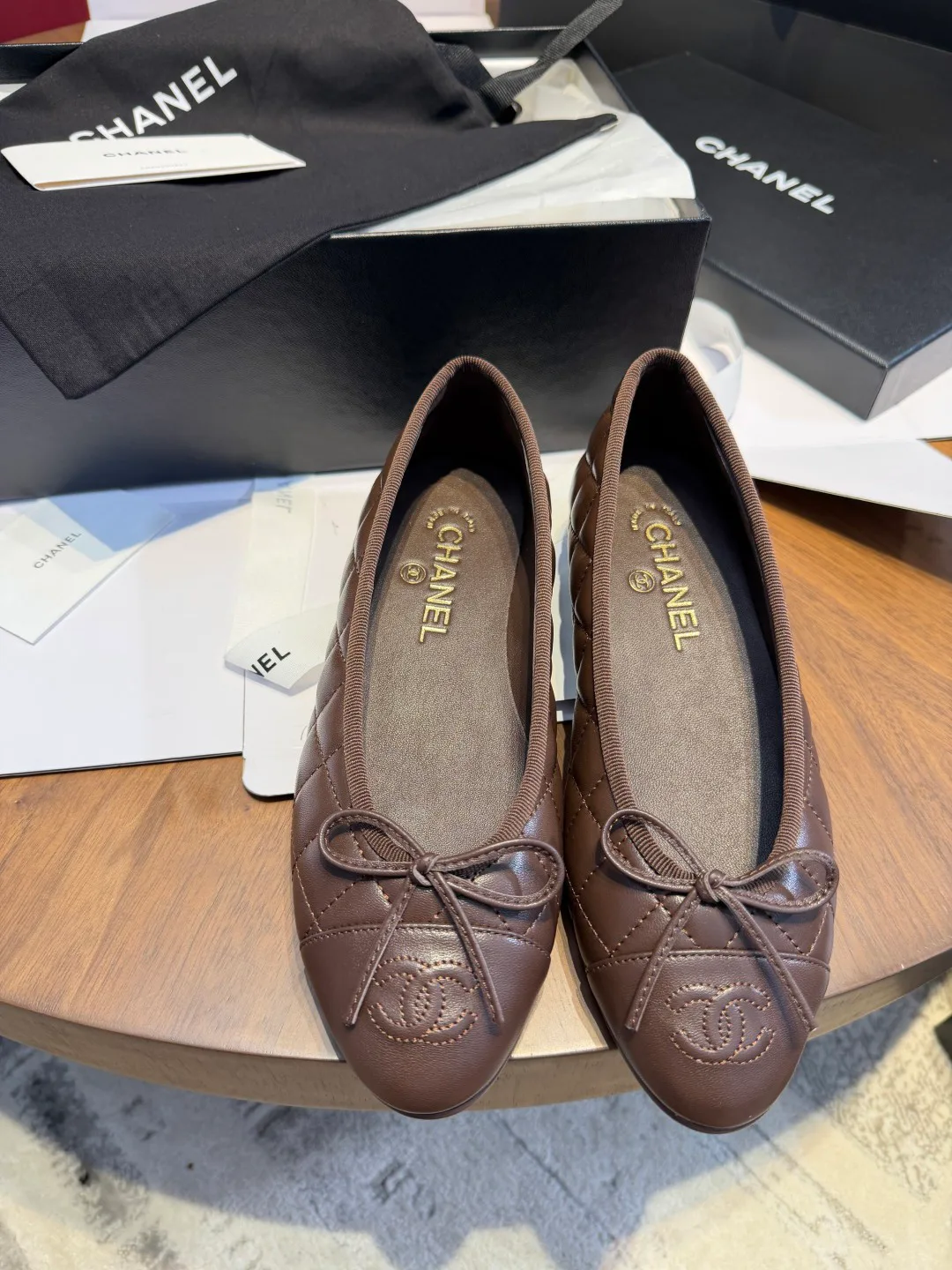 Women's Ballet Flats CHANEL 18066829