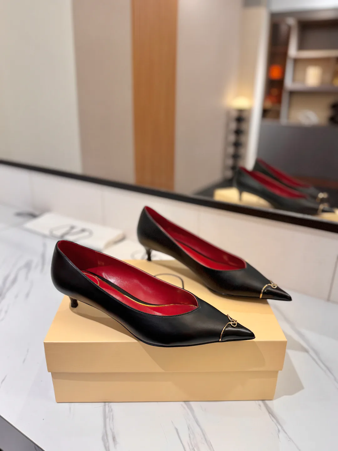 Women's Heels VALENTINO 18134917