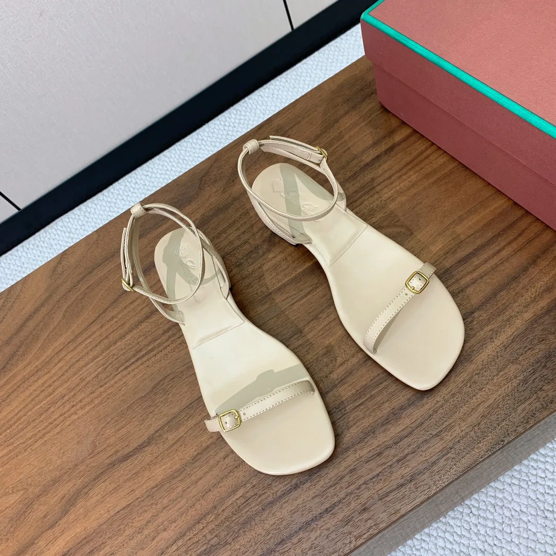 Women's Open-Toe Sandals LORO PIANA 17631642