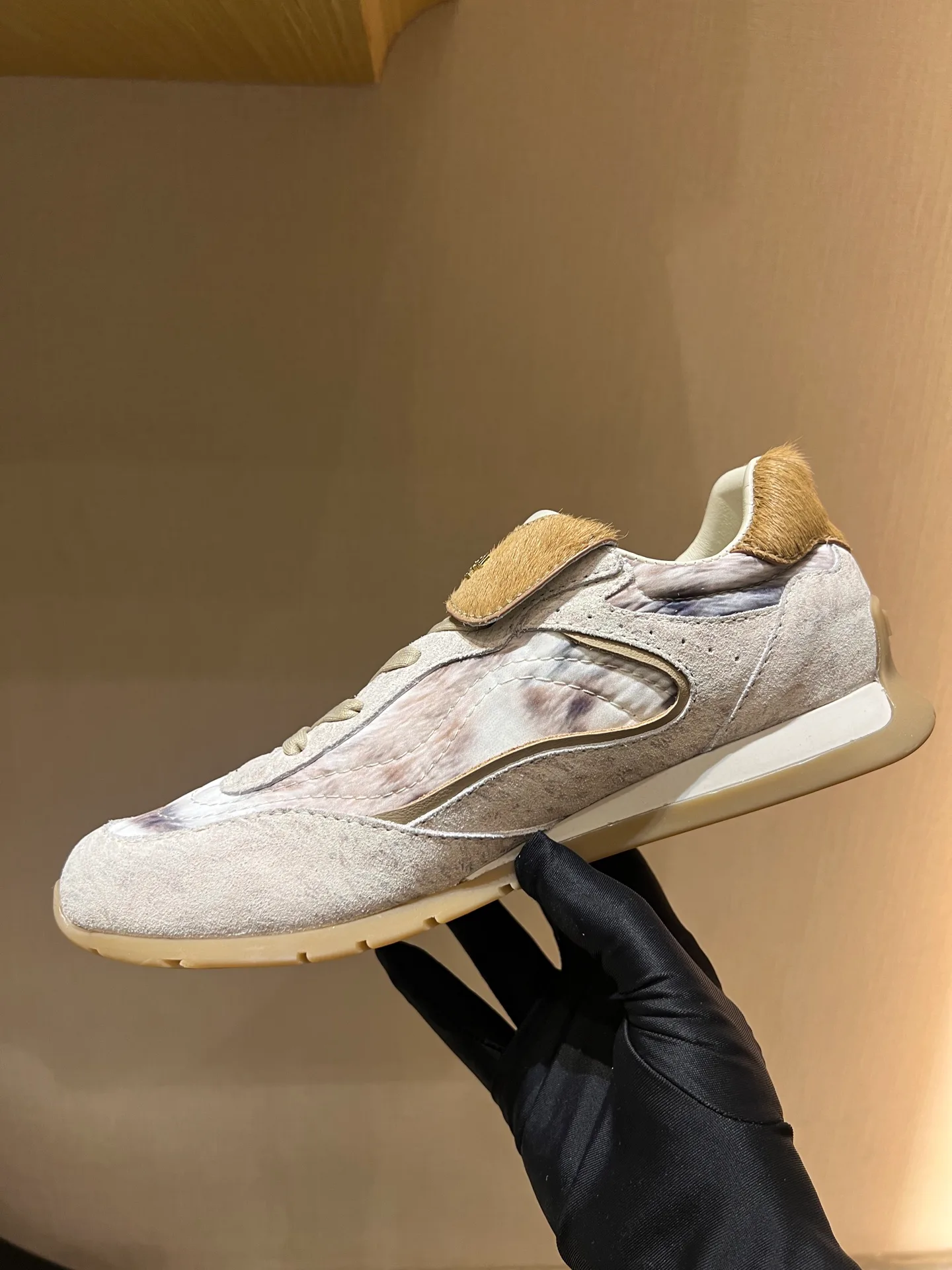 Women's Sneakers FENDI 18020741
