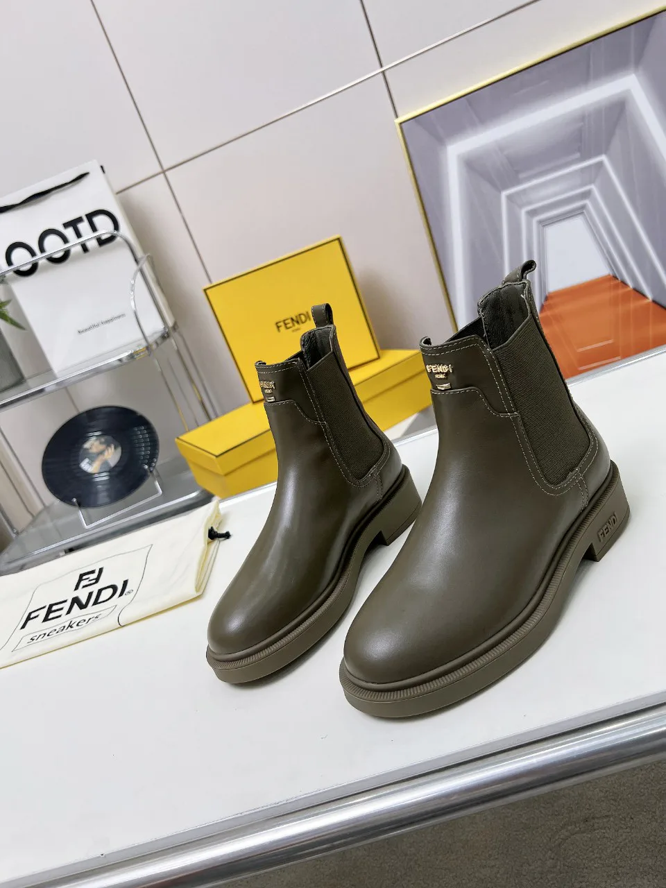 Women's Ankle Boots FENDI 17890606