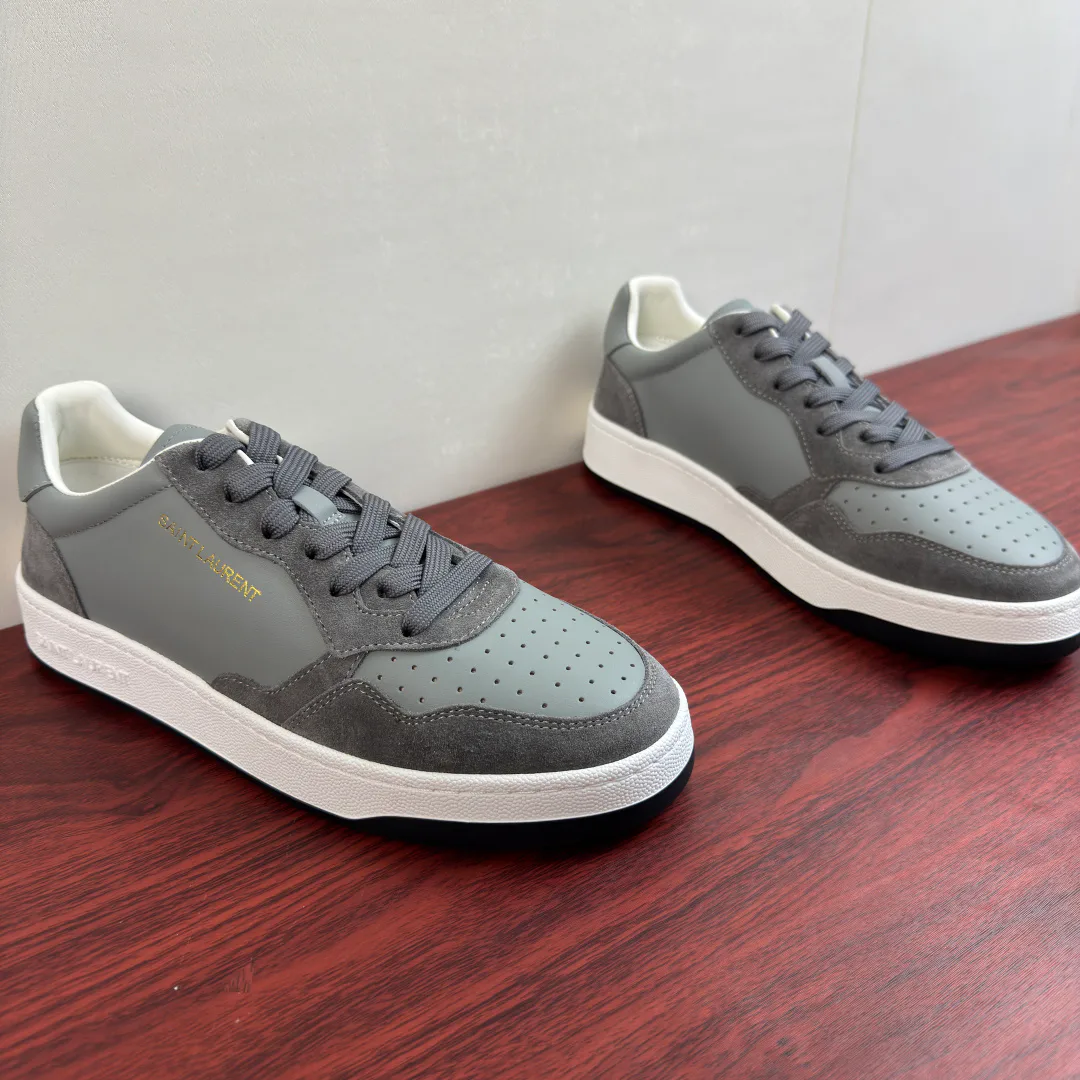 Men's Sneakers SAINT LAURENT 17828978