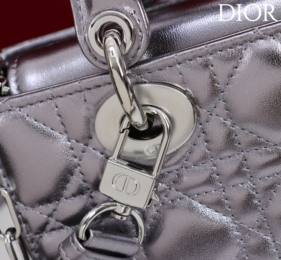 Women's Classic Handbags CHRISTIAN DIOR 18393050