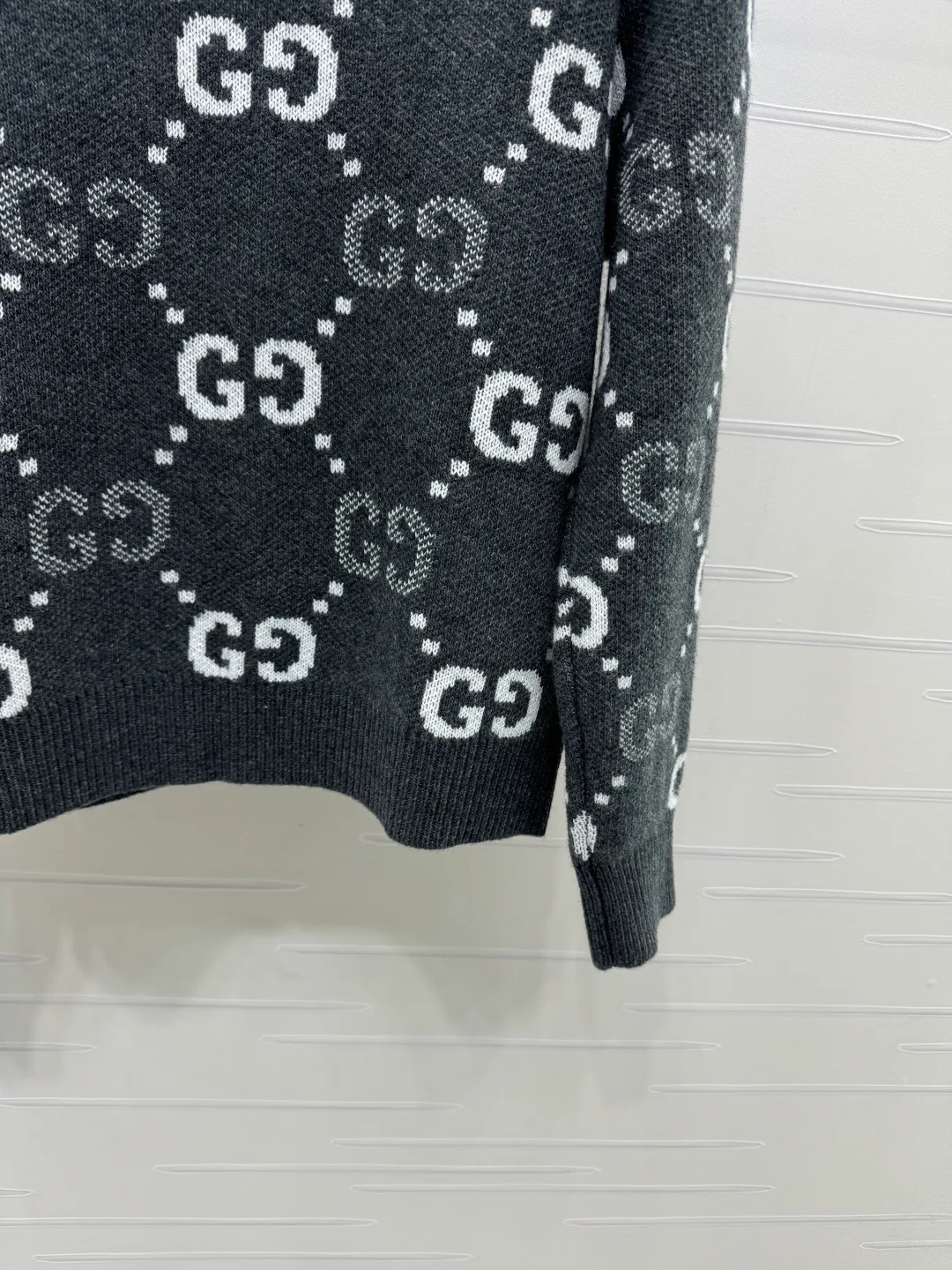 Women's Jumpers And Sweaters GUCCI 18333071